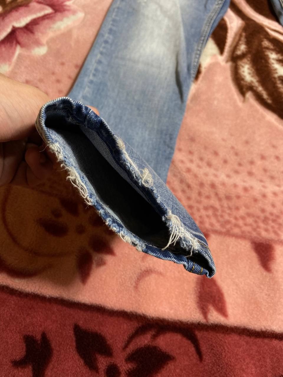 Japanese Brand Dirty Painted Distressed Flower print Faded Baggy Jeans Y2K Size US 30 / EU 46 - 15 Thumbnail