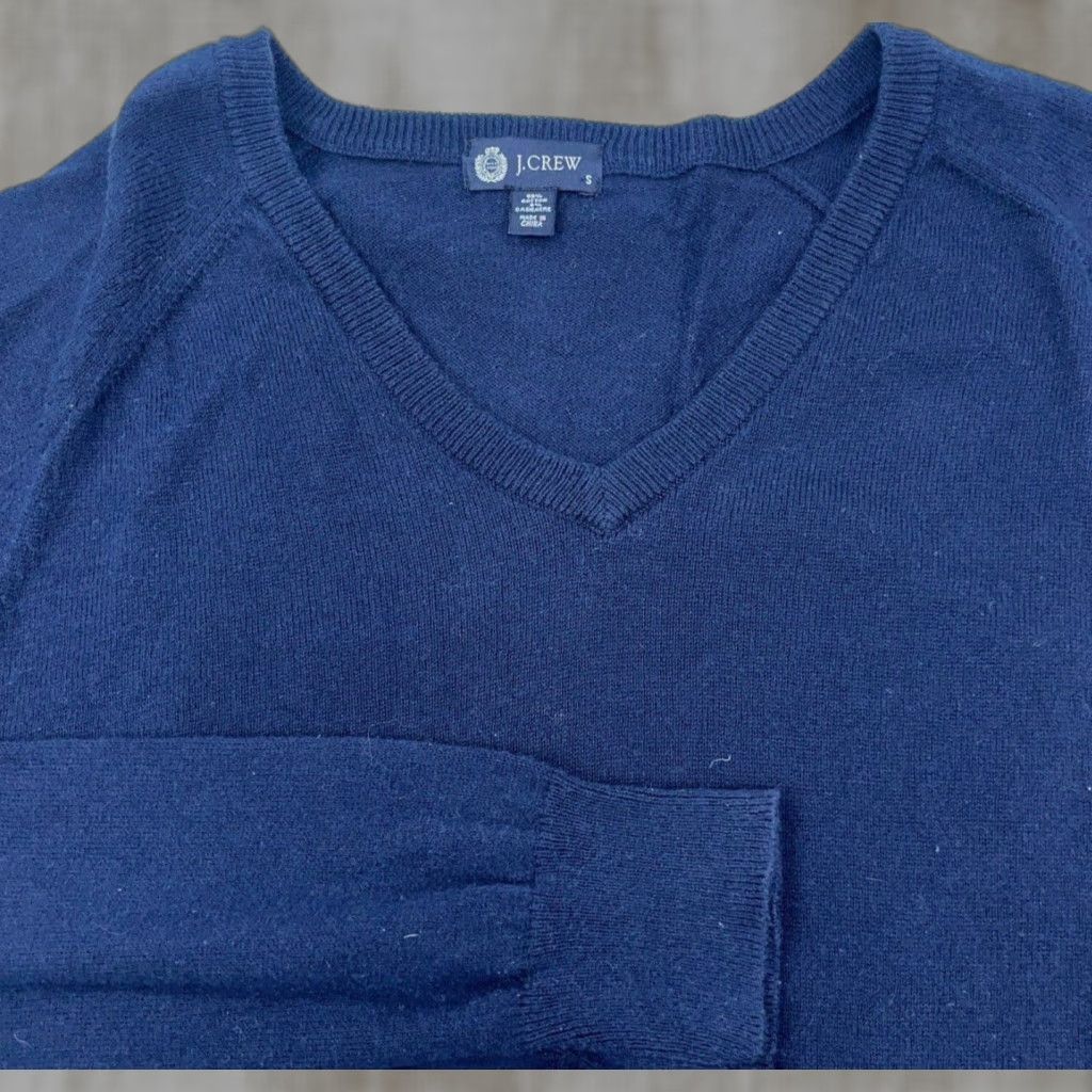 J.Crew J.CREW Sweater Men S Blue Cotton Cashmere Blend V-Neck Pullover Size US S / EU 44-46 / 1 - 1 Thumbnail