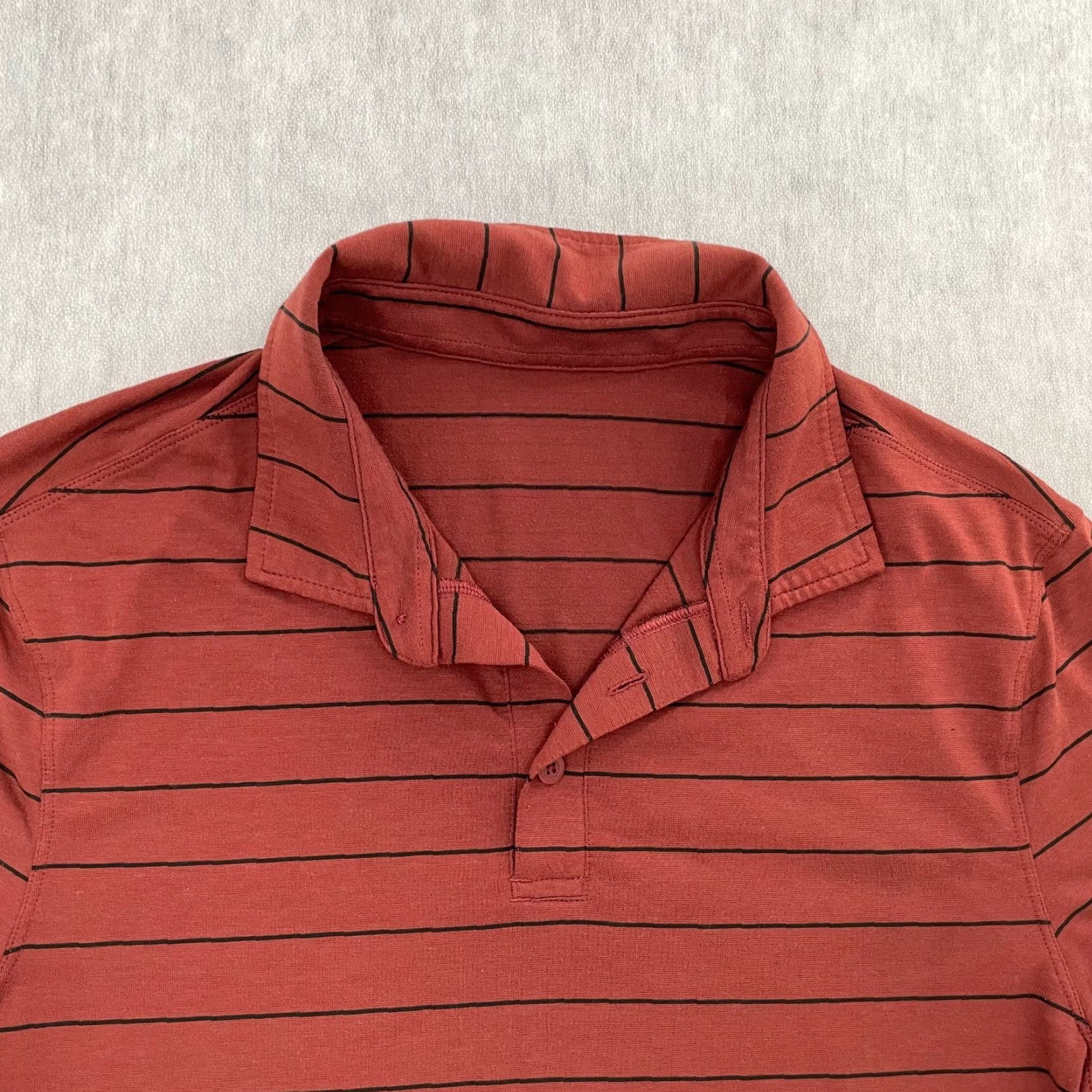 Lululemon Lululemon Tech Polo Shirt Adult Small Brown Striped Short Sleeve Activewear Mens Size US S / EU 44-46 / 1 - 3 Thumbnail