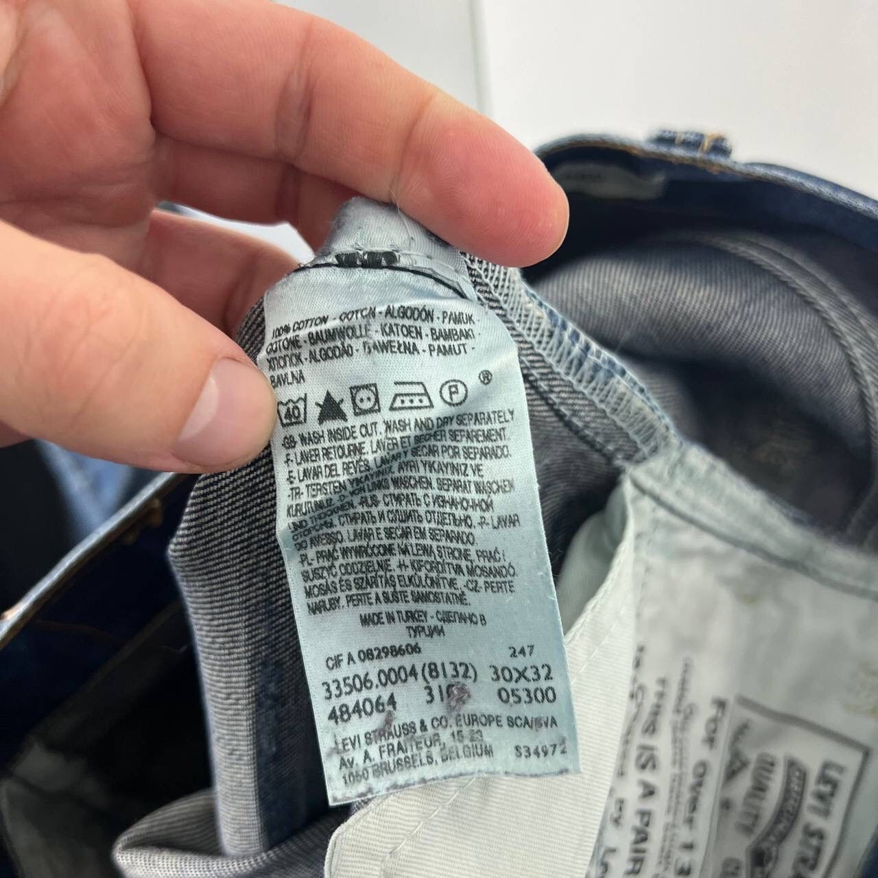 Levi's Y2K Distressed Levi’s 33506 Vintage Pants Jeans Baggy Denim Size US 30 / EU 46 - 9 Thumbnail