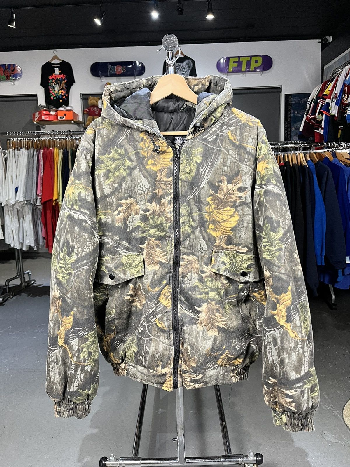 Wfs element clearance gear jacket