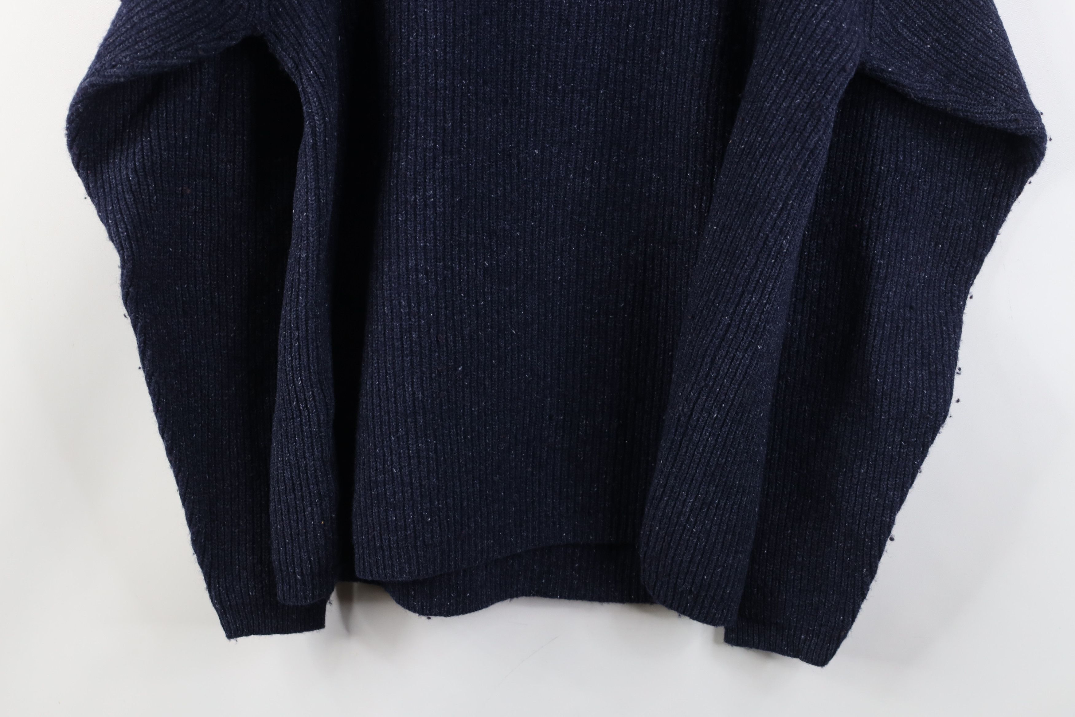 Eddie Bauer Vintage 90s Eddie Bauer Lambswool Ribbed Knit V-Neck Sweater Size US L / EU 52-54 / 3 - 9 Thumbnail