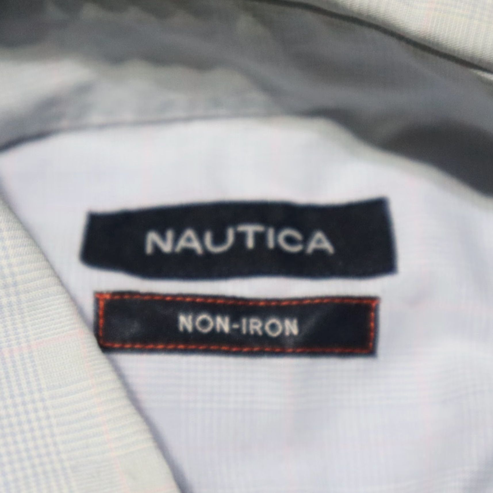 Nautica Nautica Solid Light Blue Button Down Shirt Long Sleeve Pocket Mens Size 16 32/33 Size US L / EU 52-54 / 3 - 3 Thumbnail