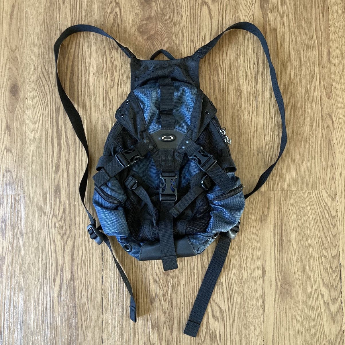 Oakley Y2K Oakley Mini Icon Backpack | Grailed