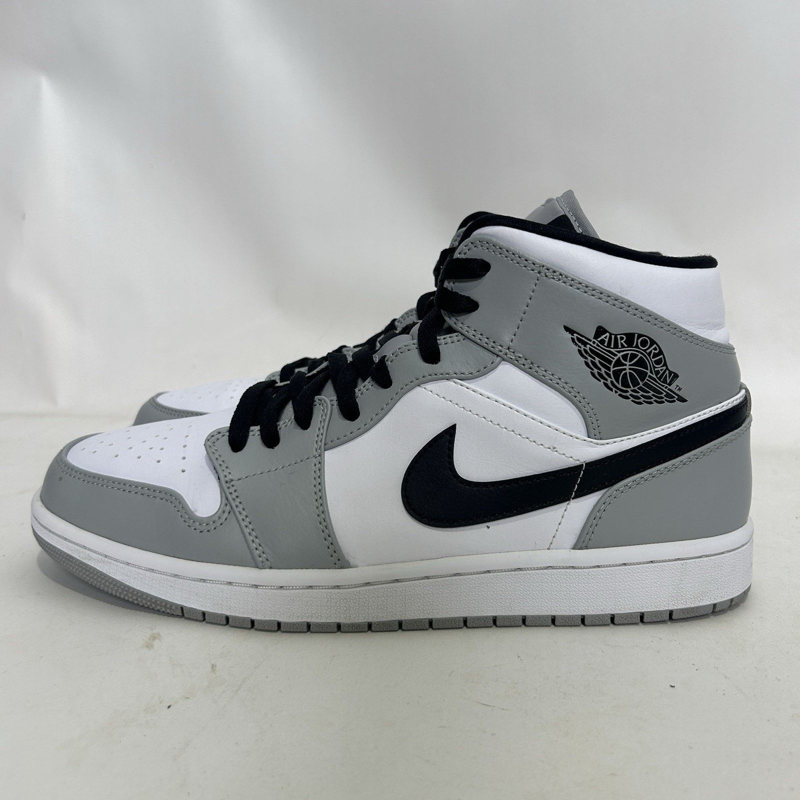 Jordan Brand Nike Air Jordan 1 Mid Retro “Light Smoke Grey” Size US 11 / EU 44 - 6 Thumbnail