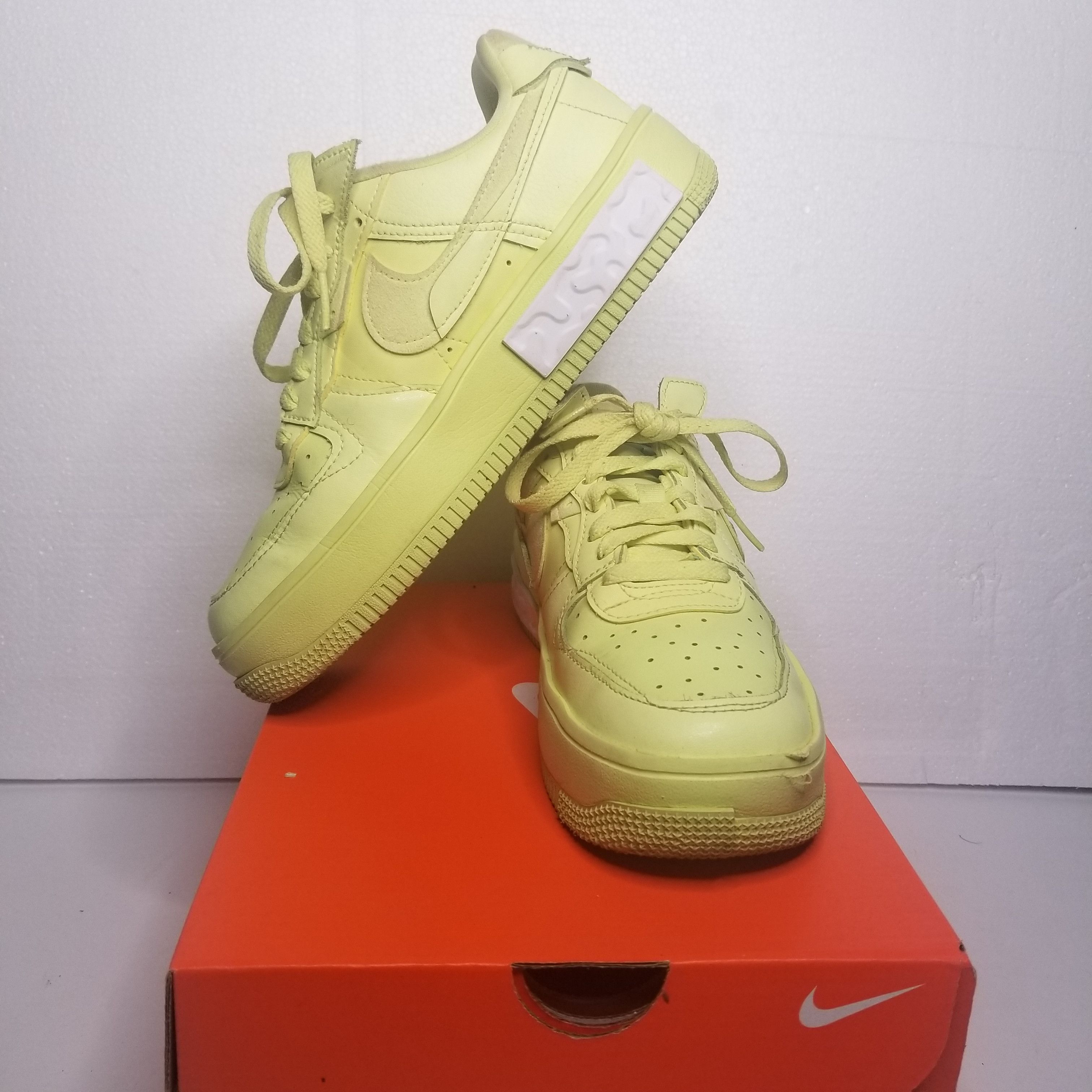 Nike Nike Air Force 1 Fontanka Yellow Strike W Size US 8 / IT 38 - 1 Thumbnail