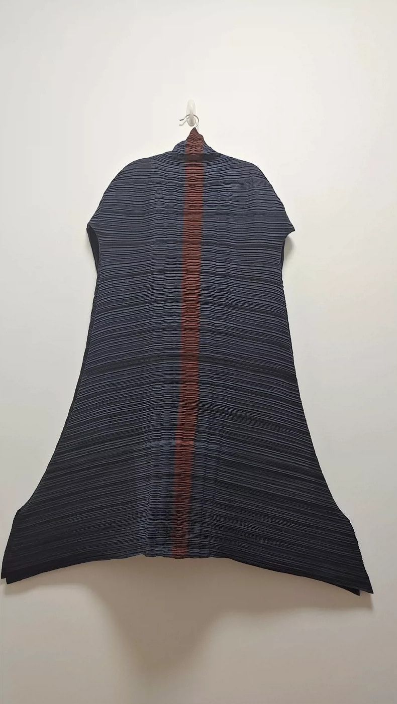 Issey Miyake Issey Miyake size:2 A grayish-blue horizontal stripe sprin Size M / US 6-8 / IT 42-44 - 3 Thumbnail