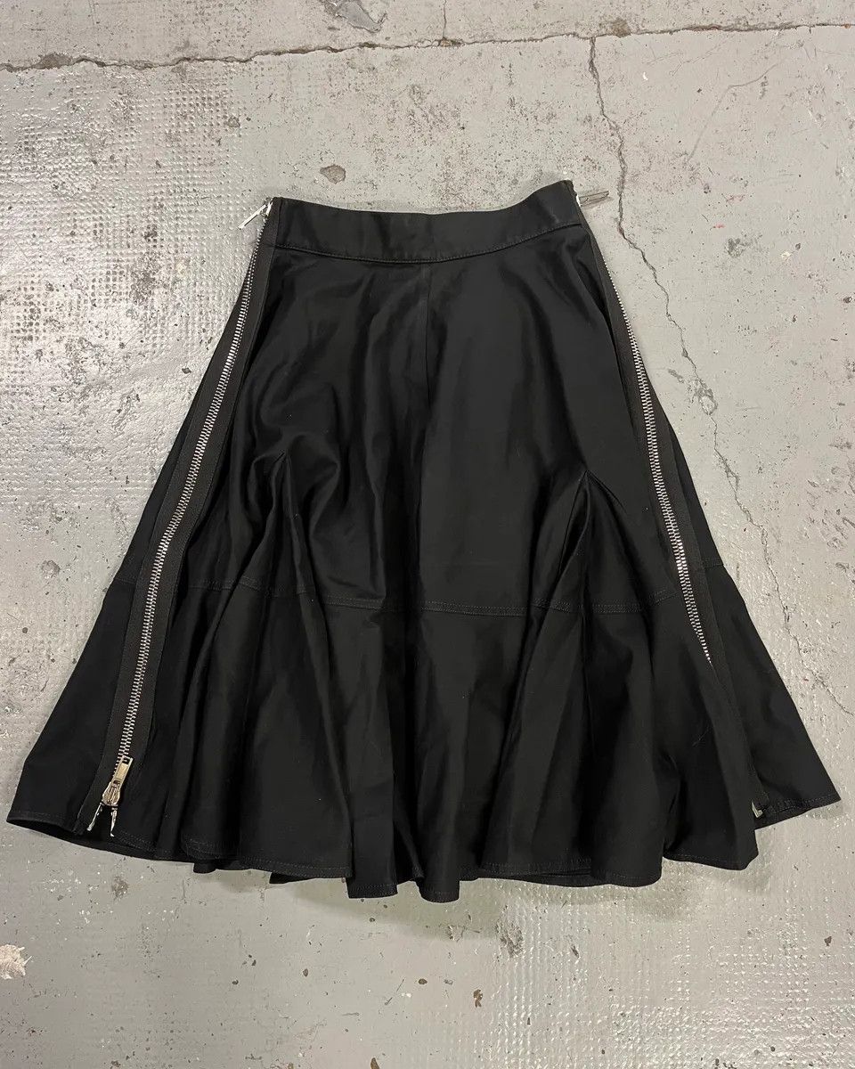 Givenchy AW2014 Givenchy Black Zipped Skirt by Riccardo Tisci Size 26" / US 2 / IT 38 - 1 Thumbnail