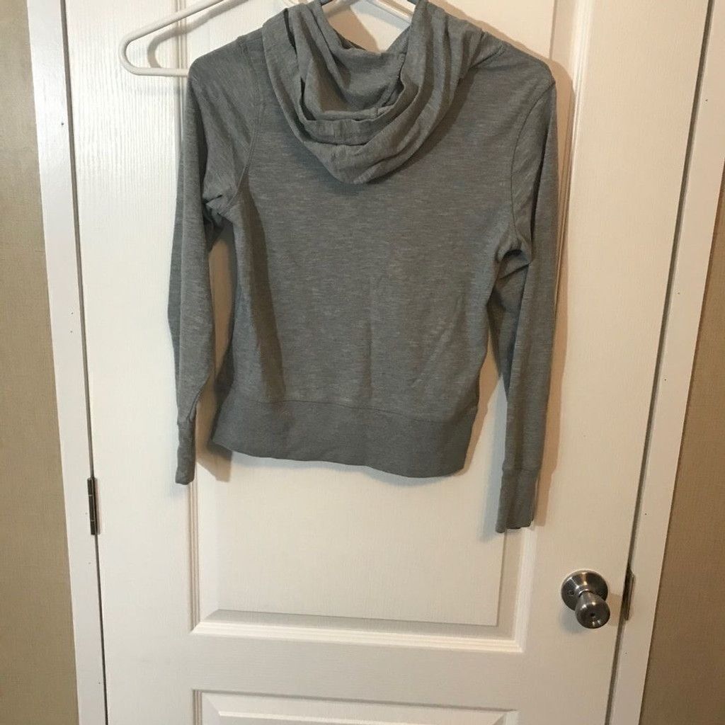 Old Navy Old navy hoodie gray/pink size 14/XL girls pocket Size US L / EU 52-54 / 3 - 9 Thumbnail