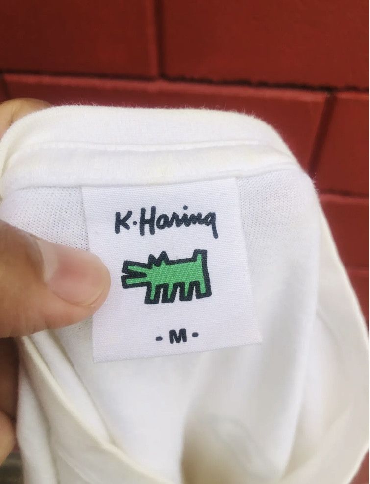 Japanese Brand × Keith Haring Vintage Keith Haring Loving Designer Fashion Style Size US M / EU 48-50 / 2 - 7 Thumbnail