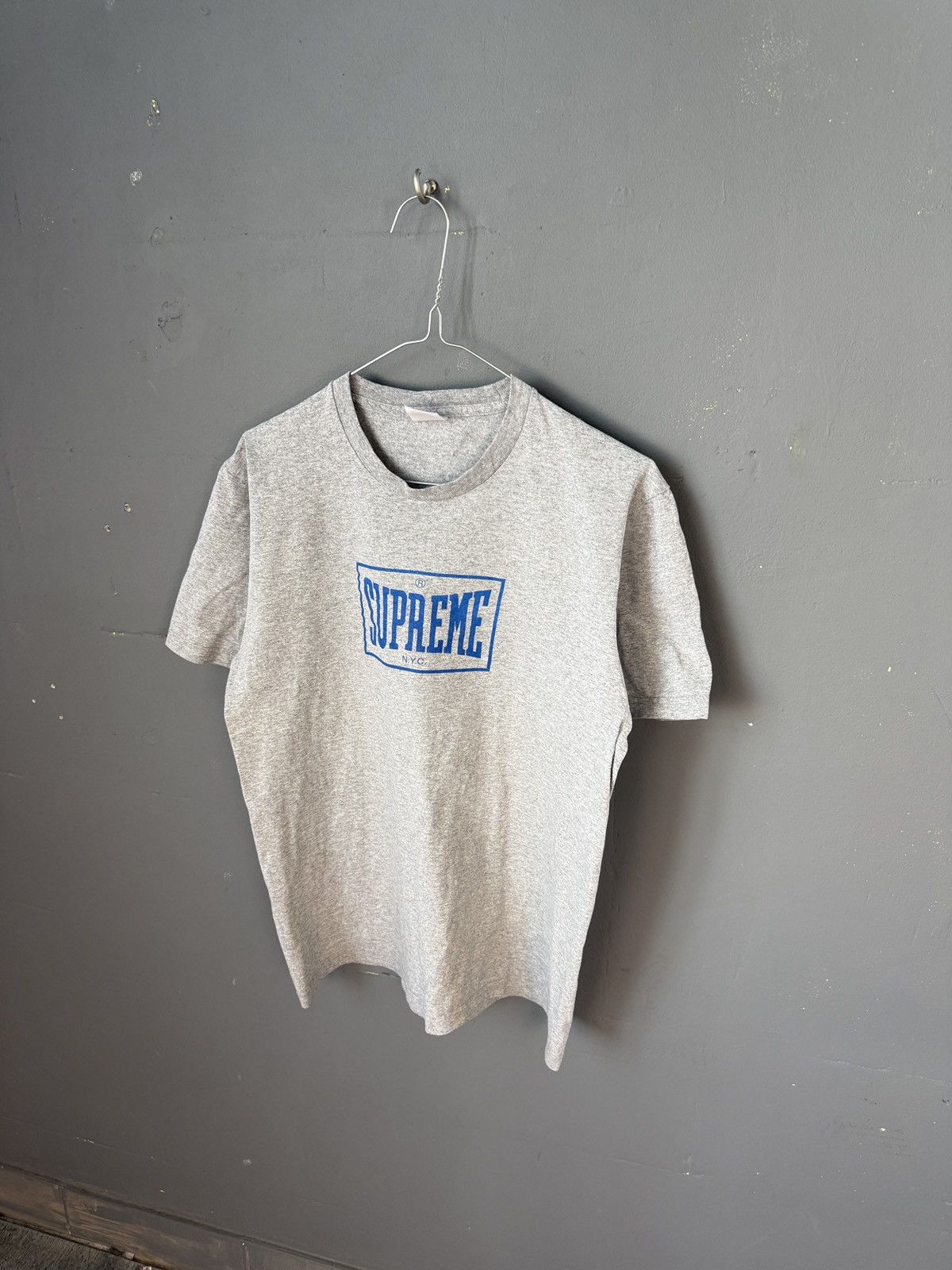 Supreme Supreme tee Size US S / EU 44-46 / 1 - 3 Thumbnail