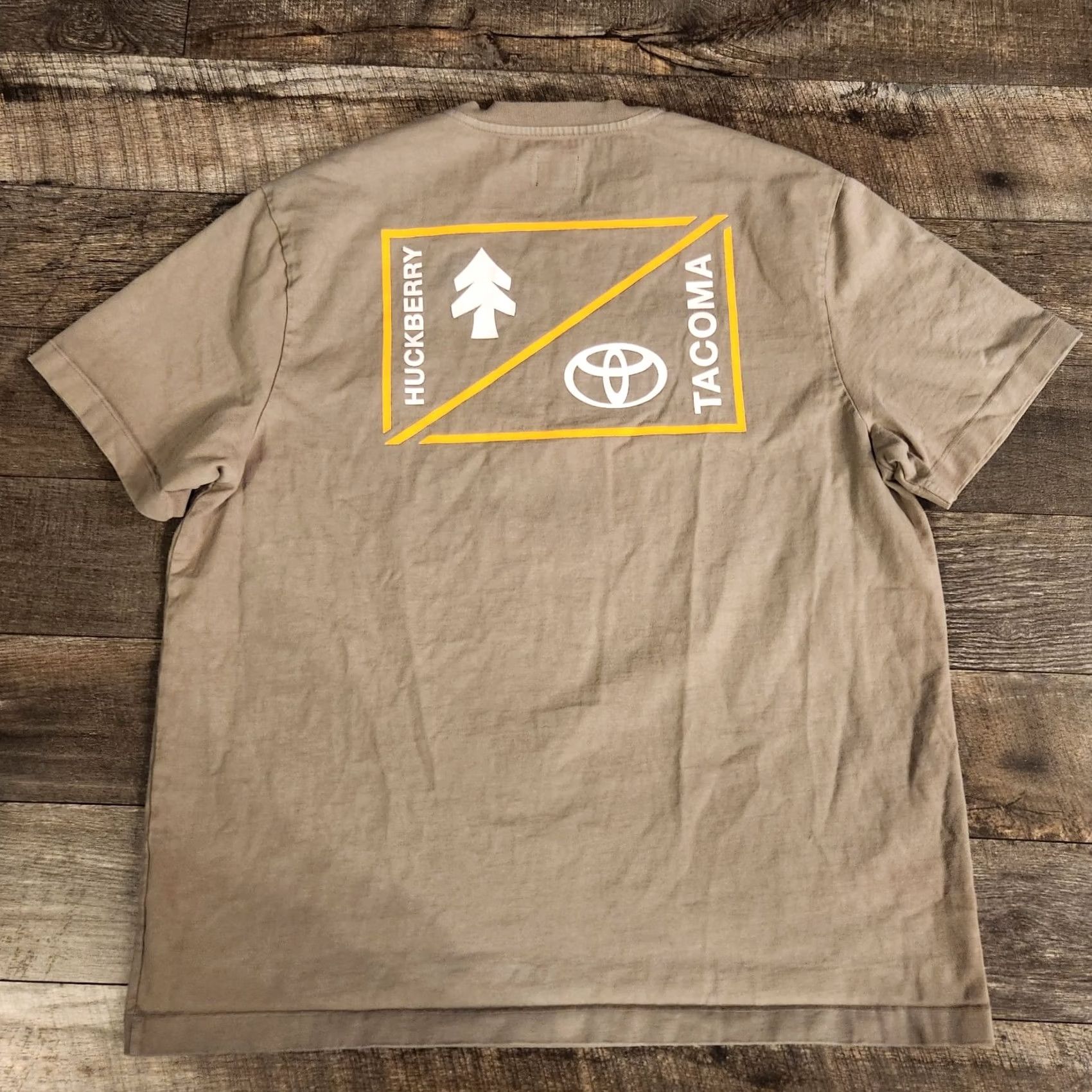 Huckberry Huckberry x Toyota Tacoma Heavyweight T Shirt Mens 2XL Made in USA Olive Drab Size US XXL / EU 58 / 5 - 7 Thumbnail