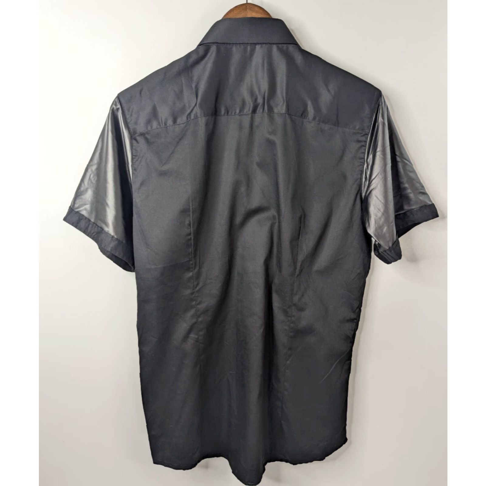 Vintage Barabas Barabas Black Geometric Abstract Faux Short Sleeve Button Shirt Men S Button-Up Collar-Down Cotton Size US S / EU 44-46 / 1 - 3 Thumbnail