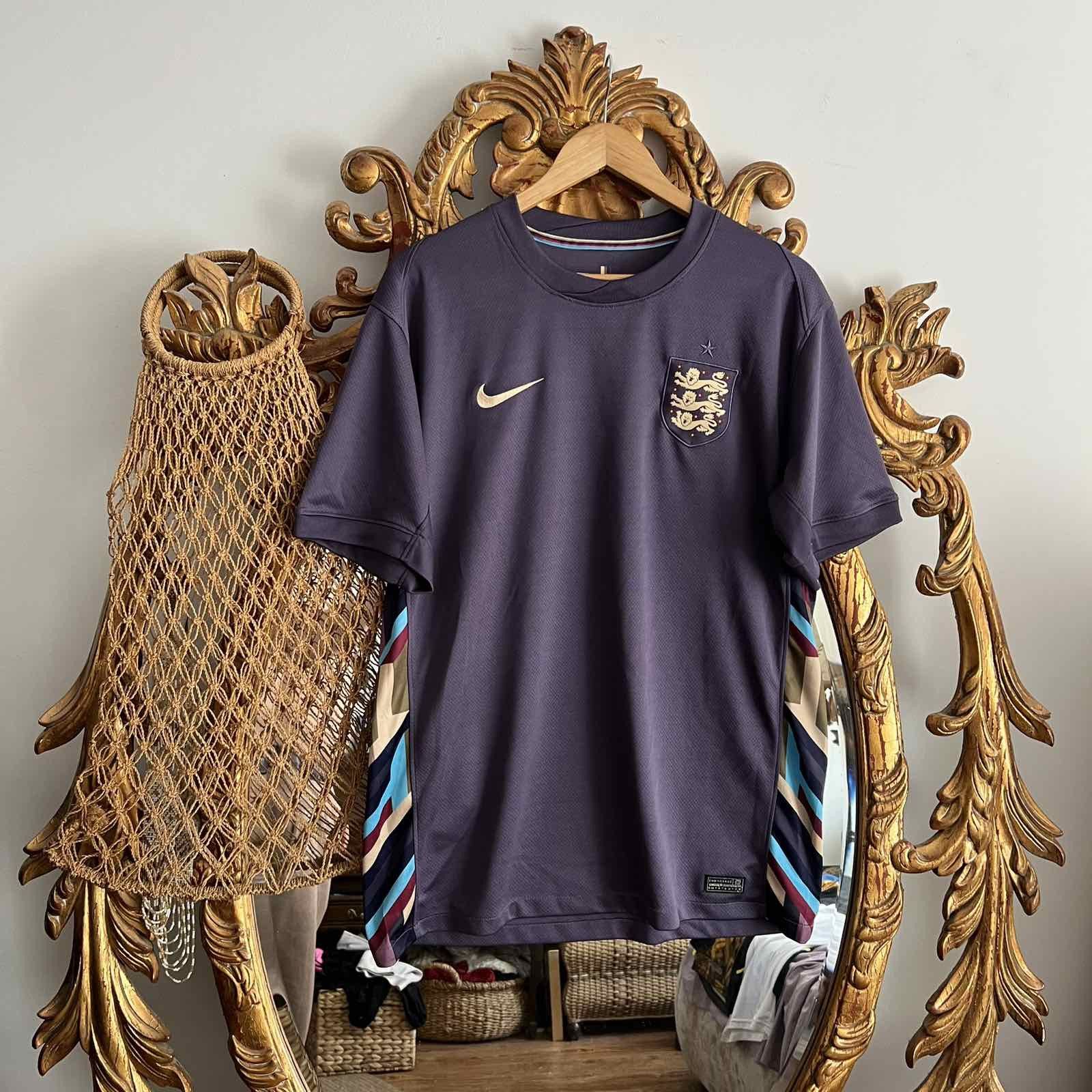 Nike Nike England Away Kit Soccer Jersey Sz XXL Size US XL / EU 56 / 4 - 1 Thumbnail