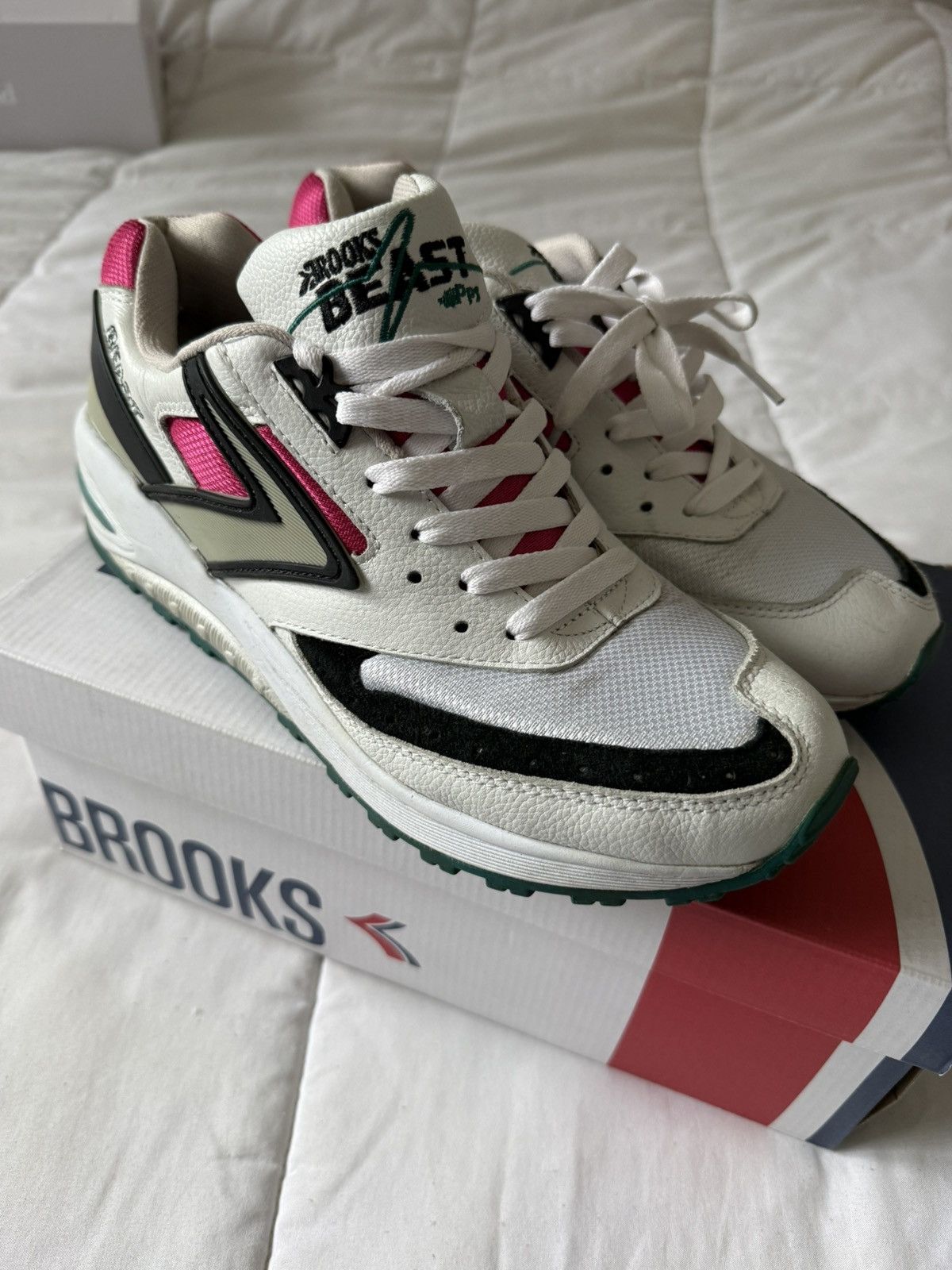 Brooks Brooks Beast 1 Heritage 1992 Size US 9.5 / EU 42-43 - 2 Thumbnail