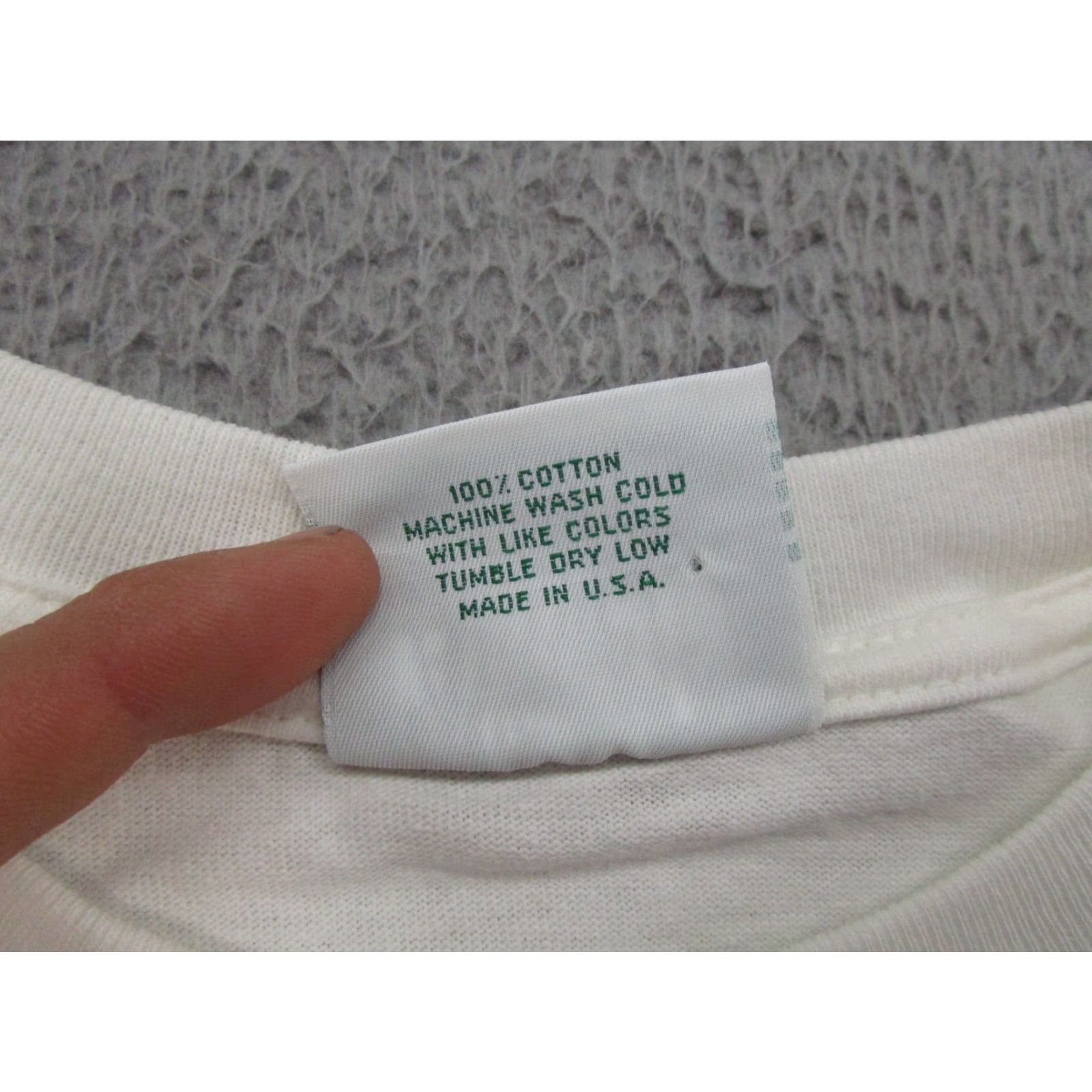 Vintage VTG 90s Forrestel Rowing Australia No Guts No Glory Single Stitch Shirt Size M Size US M / EU 48-50 / 2 - 6 Thumbnail