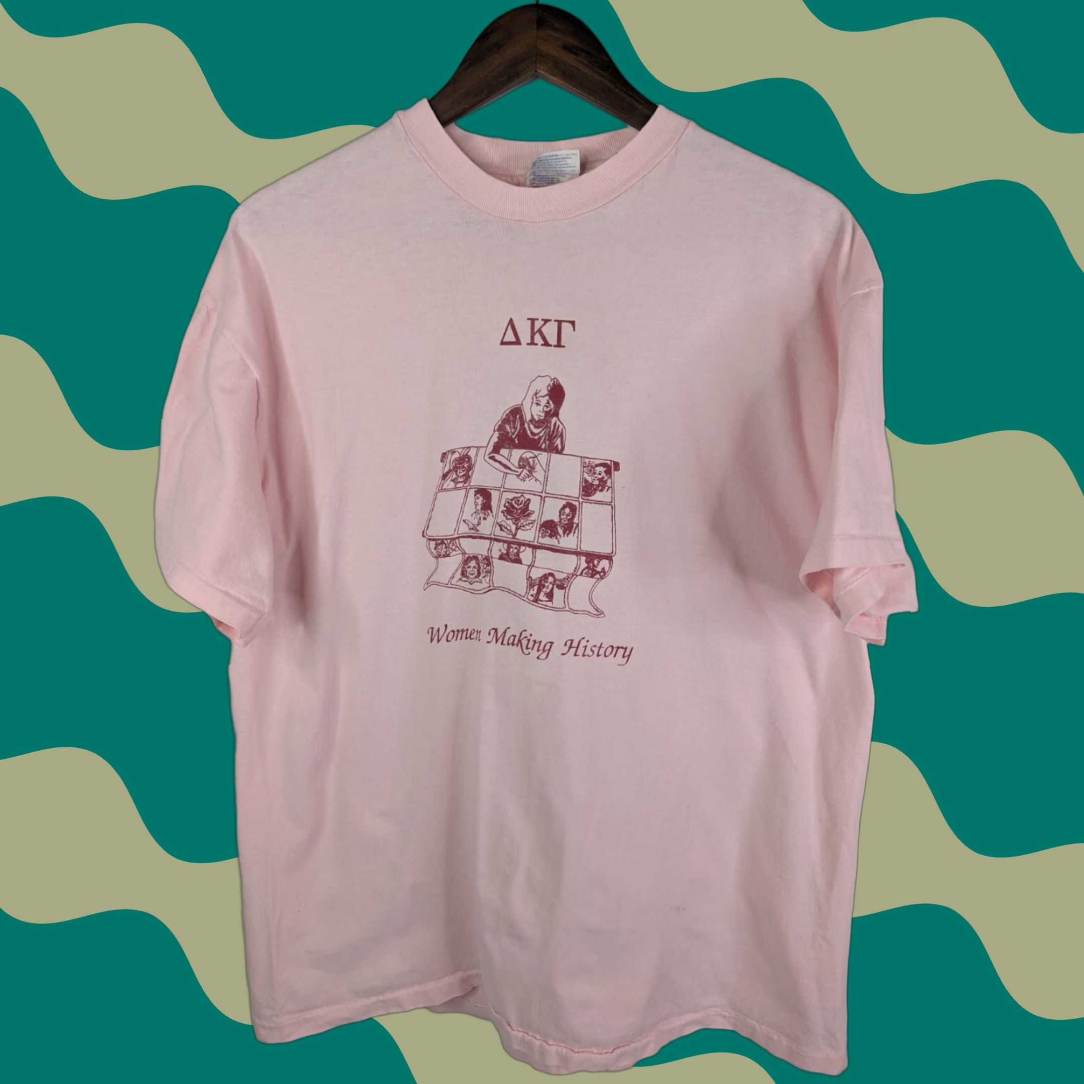 Hanes VINTAGE 90s Hanes Pink T-Shirt Women’s XL Beefy Single Stitch Made in Mexico Short Sleeve T-Shirt Mens Size XL / US 12-14 / IT 48-50 - 1 Thumbnail