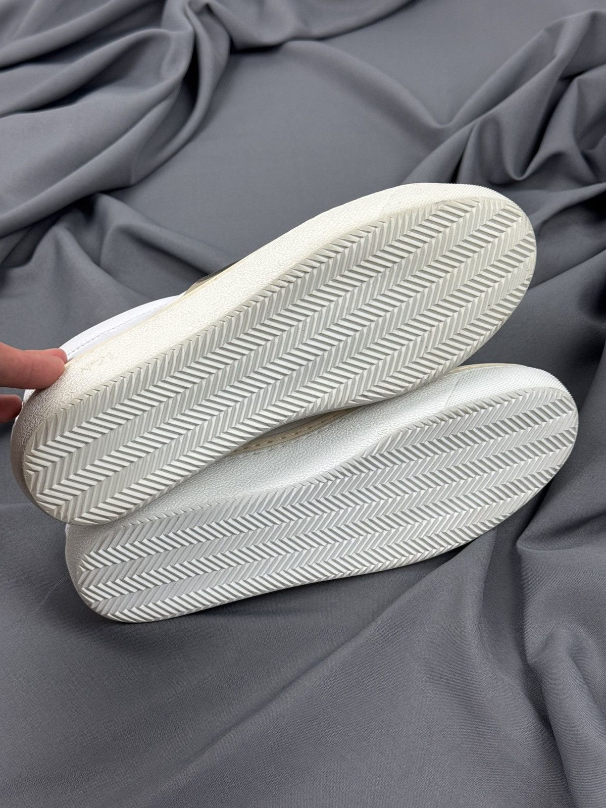 N21 N21 Slip On Leather White/Gold Shoes Made in Italy Size US 9 / EU 42 - 9 Thumbnail