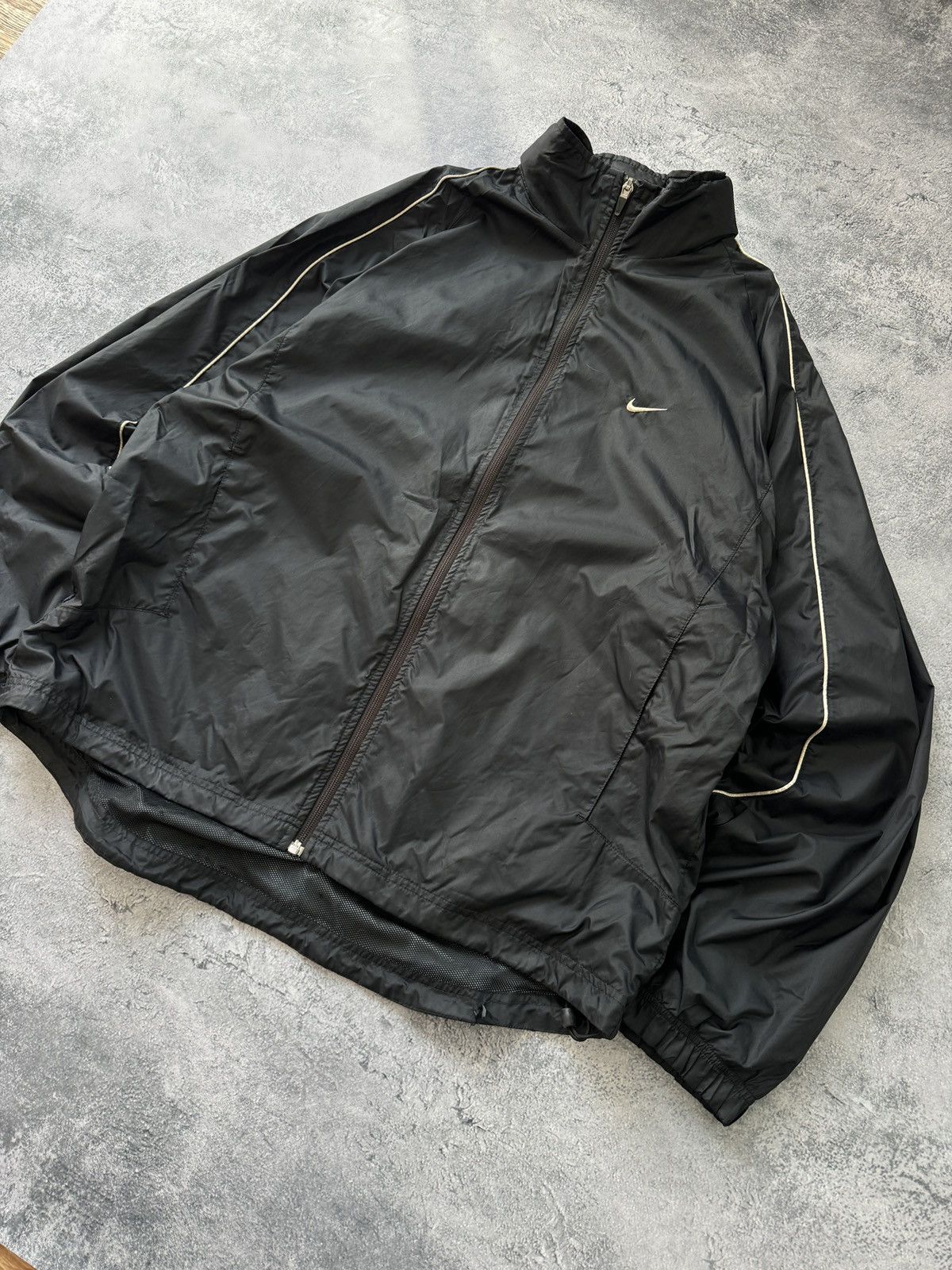 Nike × Vintage Vintage Nike Black Track Jacket size L Size US L / EU 52-54 / 3 - 2 Thumbnail