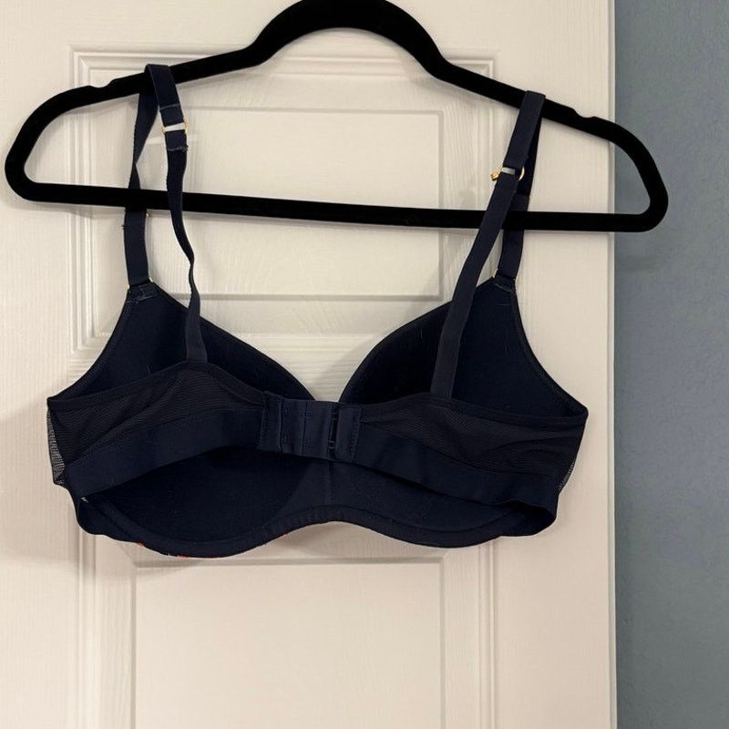 Other Lively No-Wire Push-Up Bra - 36D Size ONE SIZE - 2 Thumbnail
