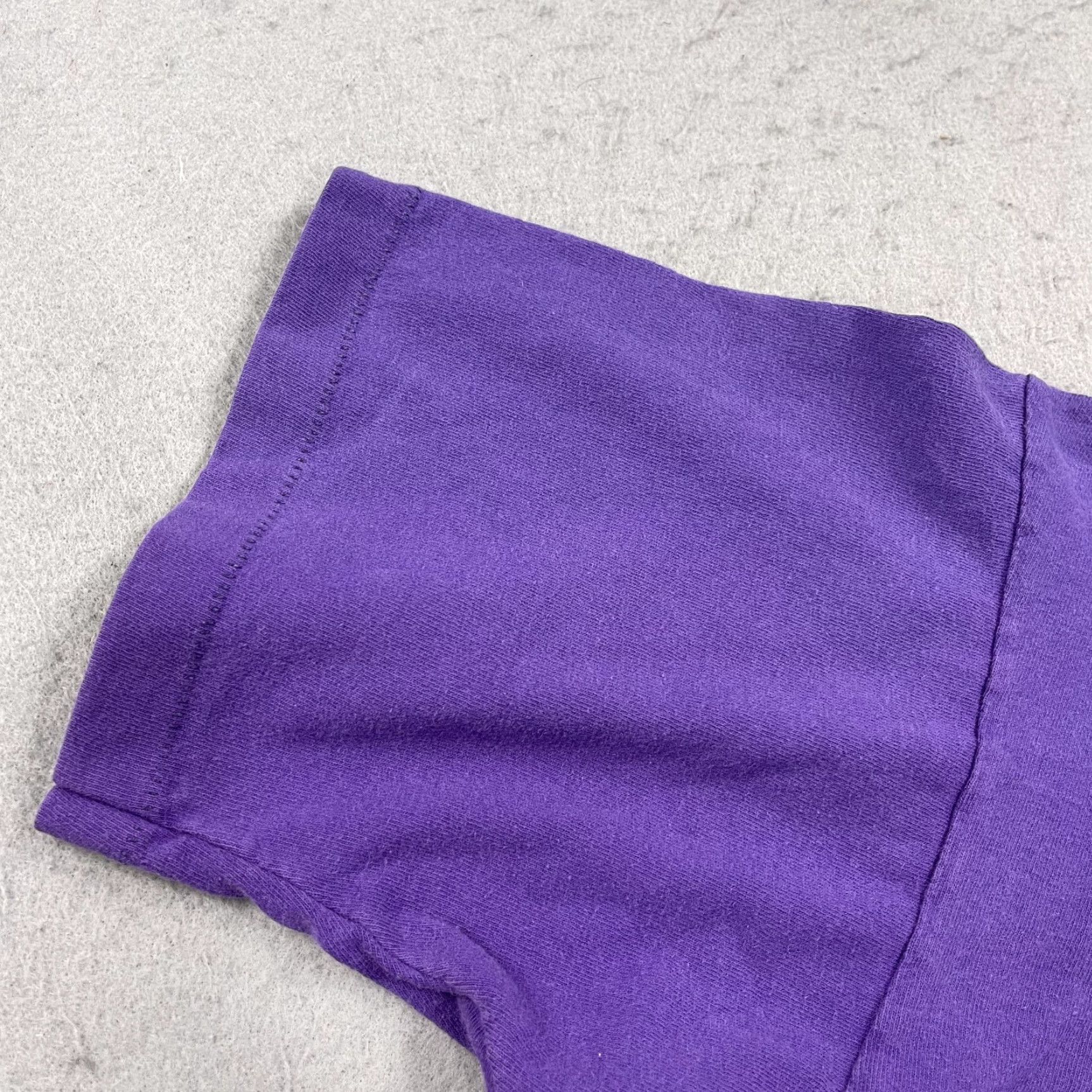 Vintage VINTAGE B.V.D Shirt Mens XL Purple Pocket Tee Cotton 90s 90s Shirt Mens XL Purple Pocket Tee Cotton USA 90s Size US XL / EU 56 / 4 - 3 Thumbnail