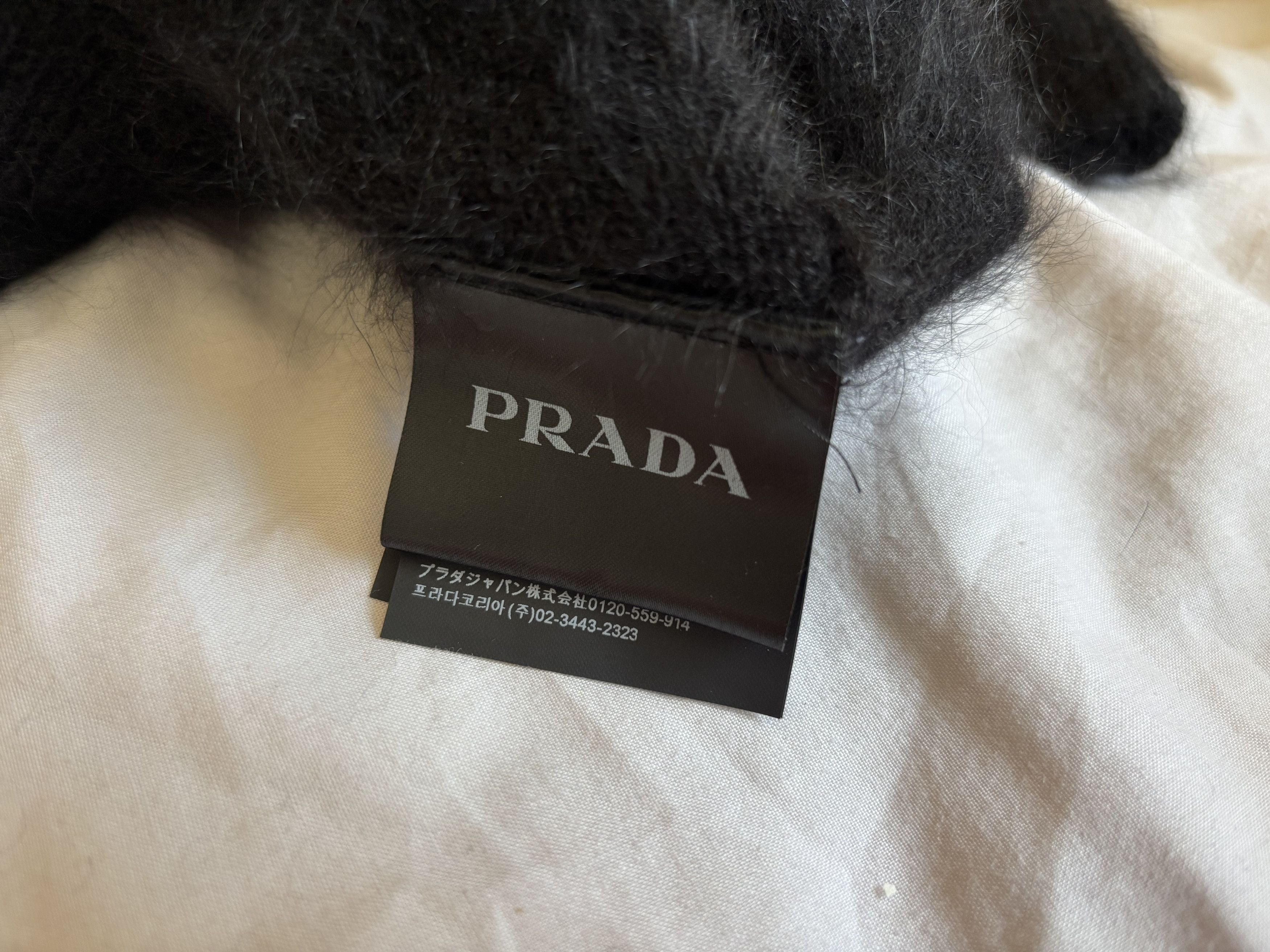 Prada Angora Fur Turtleneck Size US L / EU 52-54 / 3 - 8 Thumbnail
