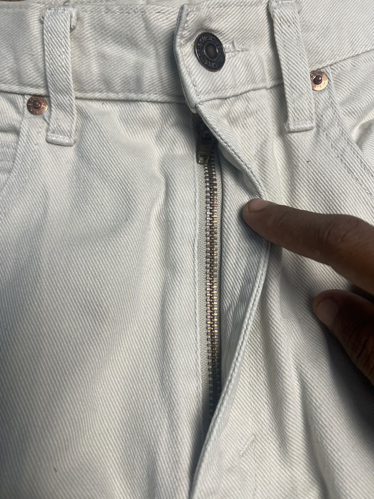 Levi's Levi's 512 Vintage Creamy White Tapered Fit Denim (40) Size US 32 / EU 48 - 8 Thumbnail