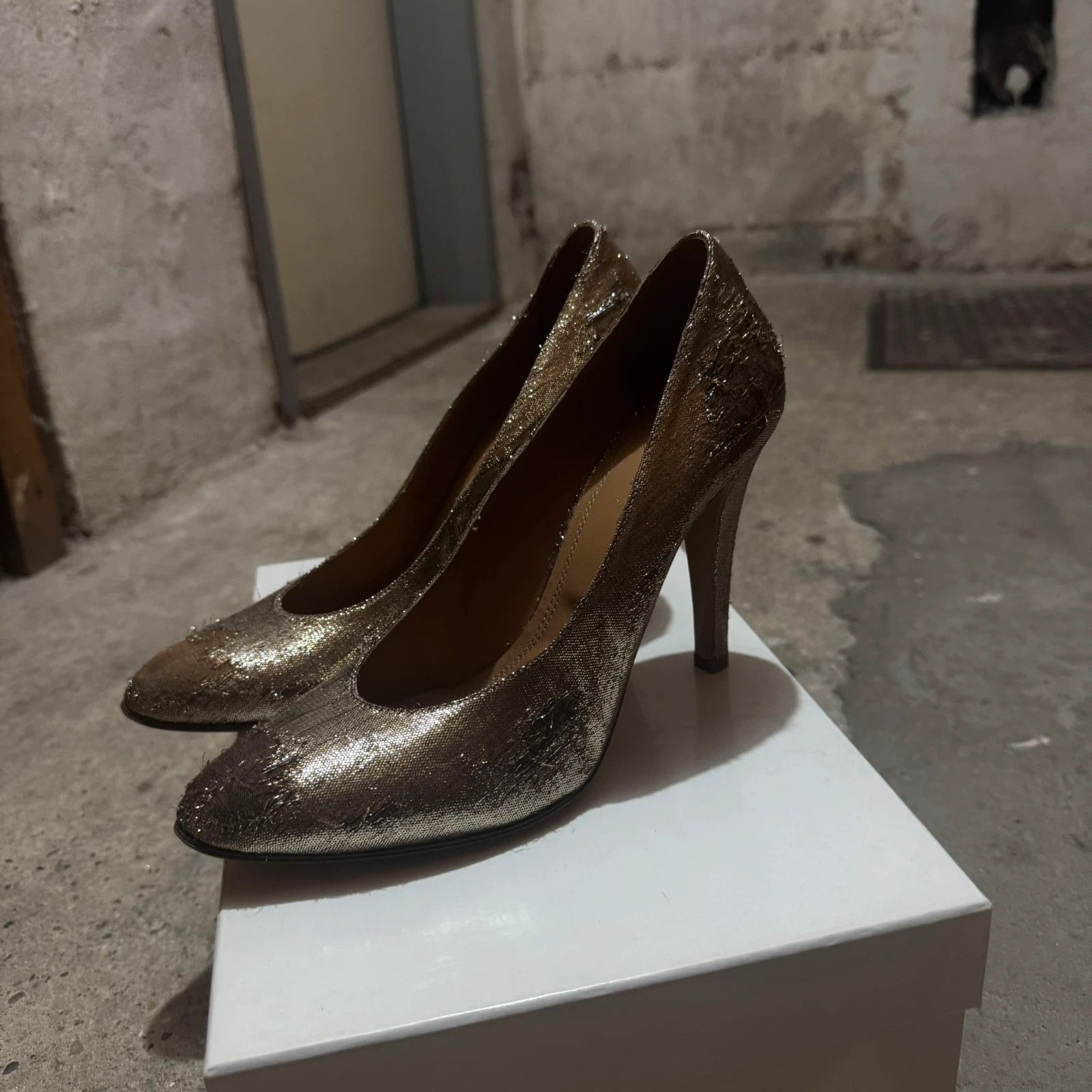 Maison Margiela Maison Margiela high heels Distressed metallic lamé gold Size US 9 / IT 39 - 3 Thumbnail