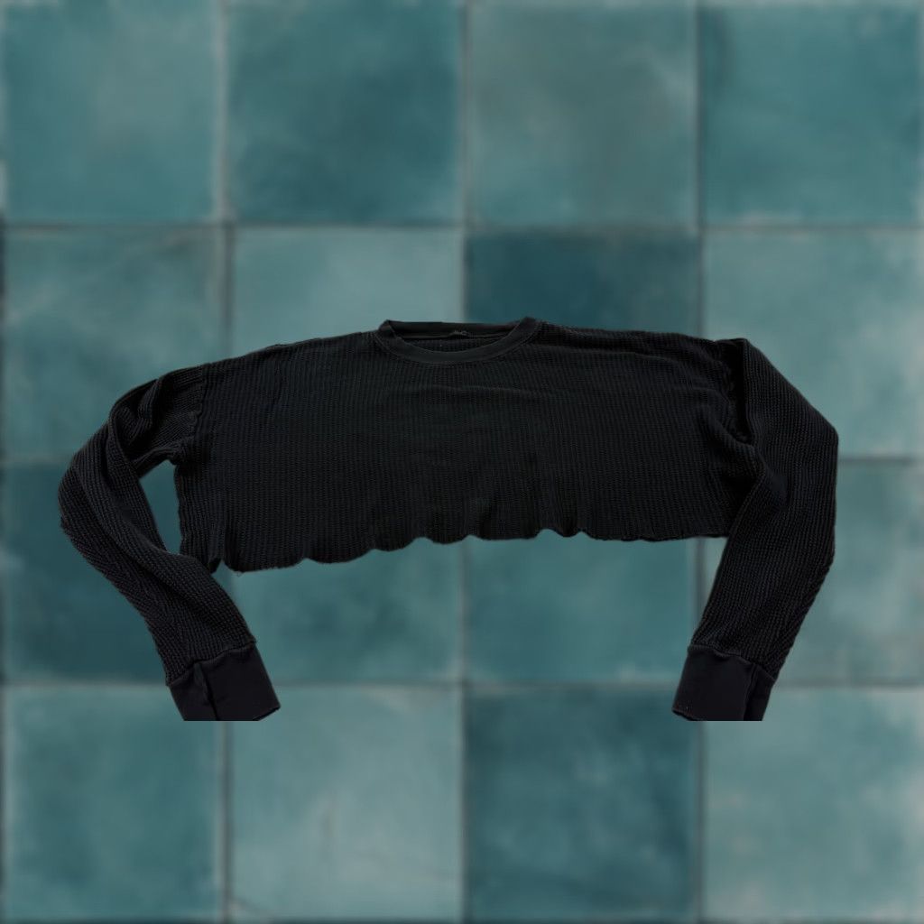Vintage John Galt Shirt Womens One Size Black Thermal Waffle Knit Cropped Raw Hem Size ONE SIZE - 1 Thumbnail