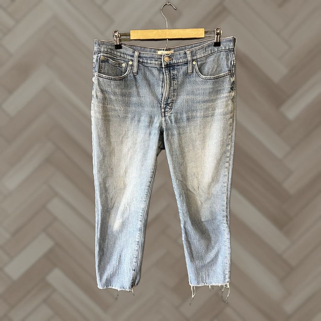Madewell Vintage Madewell Blue Straight Jean Size 31 User: Vintage Madewell Blue Straight Jean Size 31 Size 24" / US 00 / IT 34 - 1 Thumbnail