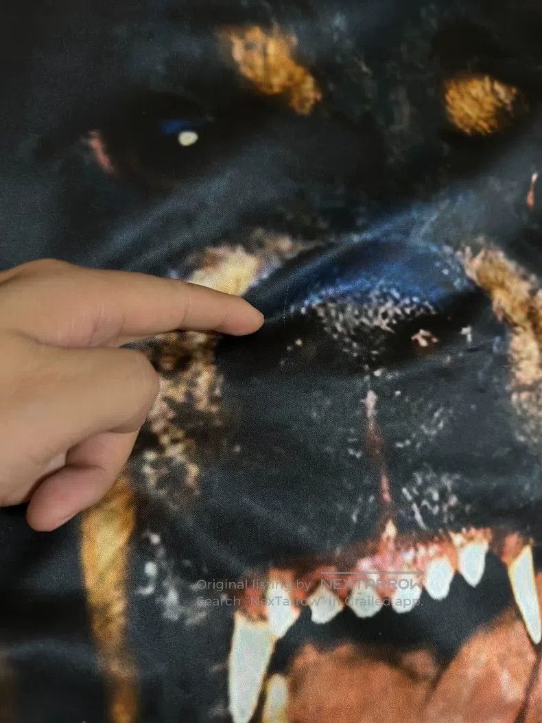 Givenchy Givenchy Silk Big Dog Short-Sleeve Shirt Size US M / EU 48-50 / 2 - 2 Thumbnail