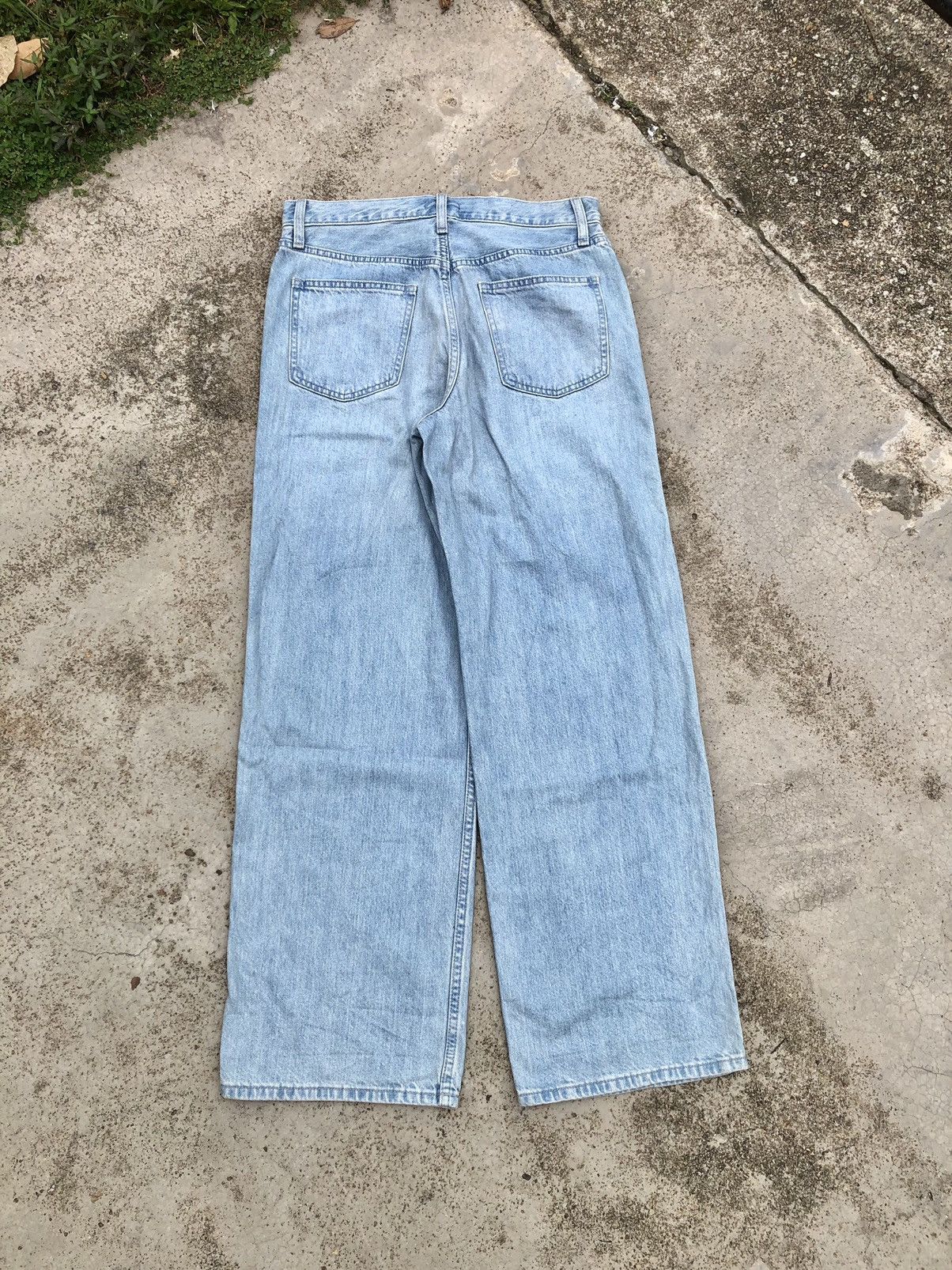 Uniqlo BAGGY⚡️⚡️LITE BLUE WIDE LEG DENIM Size US 30 / EU 46 - 4 Thumbnail