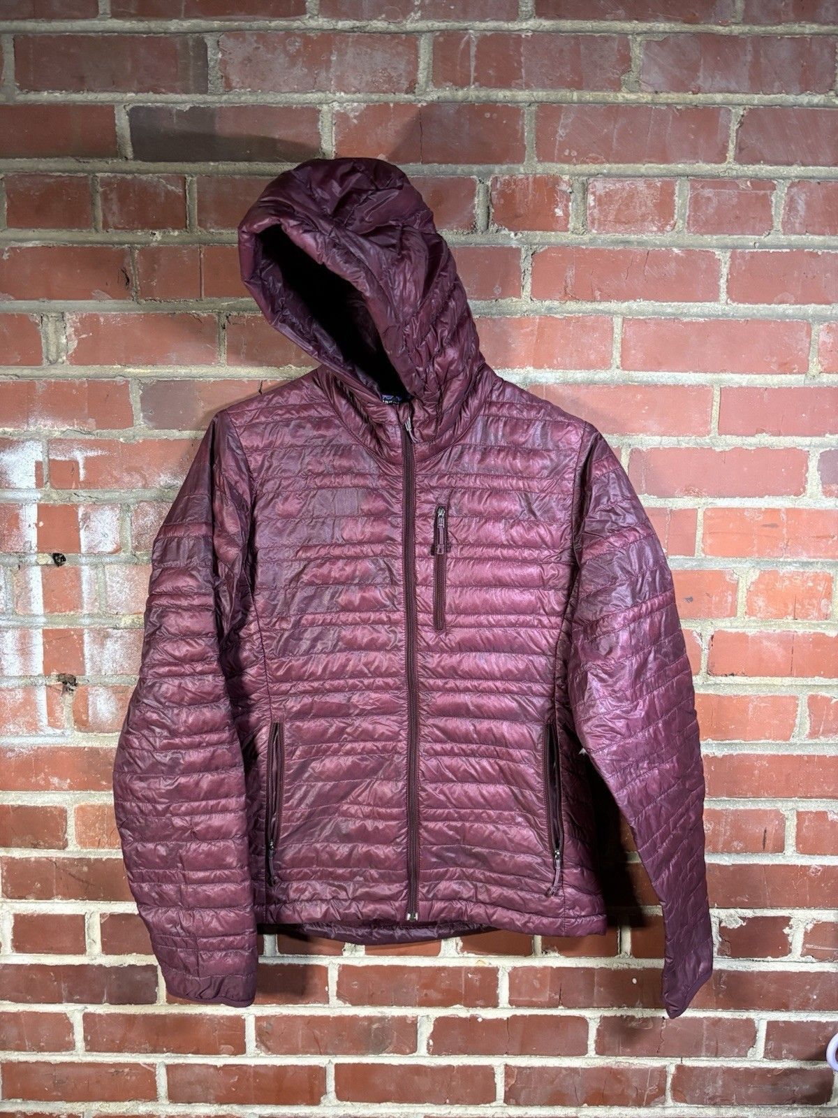 Patagonia Patagonia Packable Puffer Jacket Womens Small(?) With Flaws Size S / US 4 / IT 40 - 1 Thumbnail