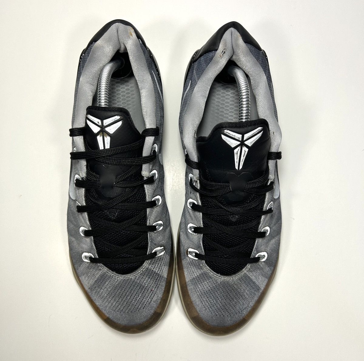 Nike Nike Kobe 9 EM Low ‘Metallic Silver’ Shoes Size: 10.5 M Size US 10.5 / EU 43-44 - 4 Thumbnail