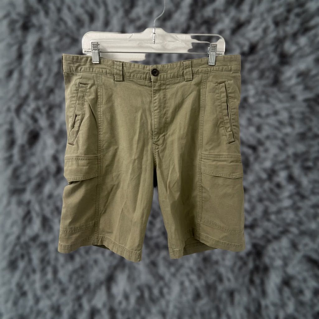 Tommy Bahama Tommy Bahama Cargo Shorts Mens Size 34 Brown Pockets 9” Inseam Casual Travel Short Shirt? Size US 34 / EU 50 - 1 Thumbnail