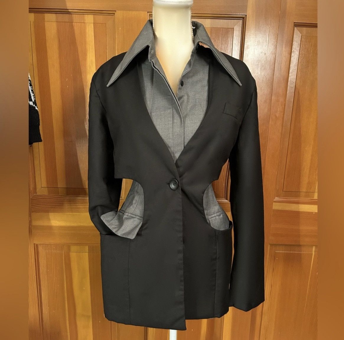 Designer × Other NWT, Lavishly Paris Women’s Hollow Out Layered Blazer Size M / US 6-8 / IT 42-44 - 4 Thumbnail