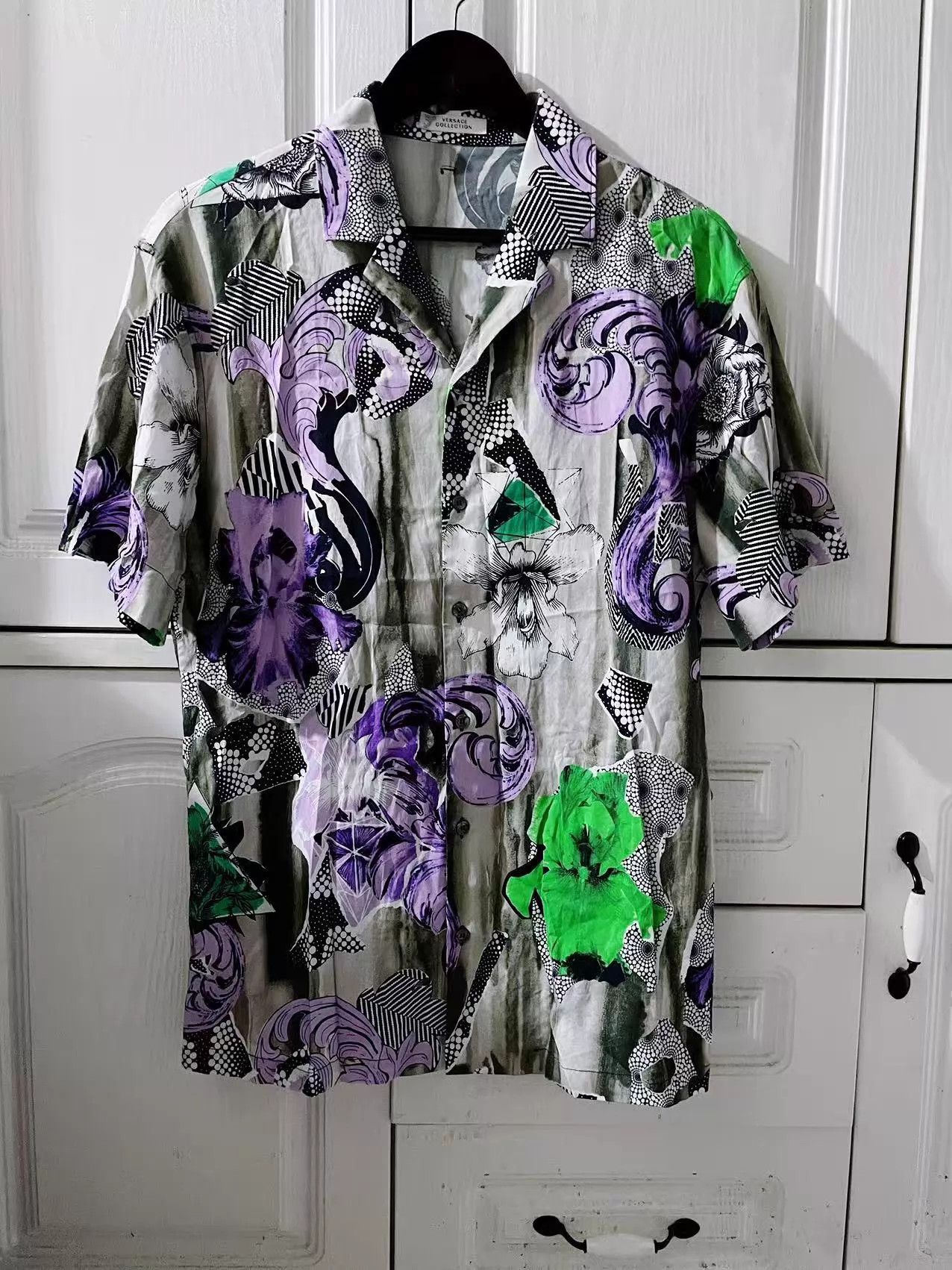 Versace Versace Runway Floral Print Short Sleeve Shirt Size US L / EU 52-54 / 3 - 1 Thumbnail