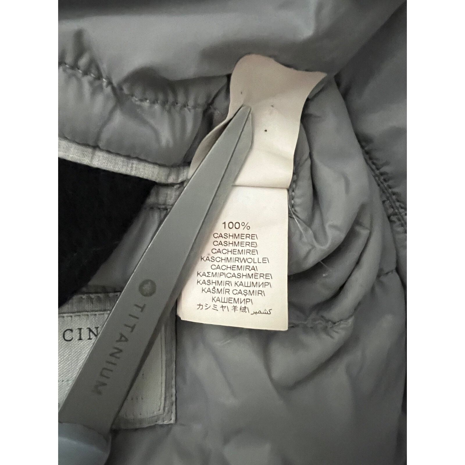 Brunello Cucinelli $7000 Brunello Cucinelli Blue Cashmere Trucker Jacket Medium Size US M / EU 48-50 / 2 - 14 Thumbnail