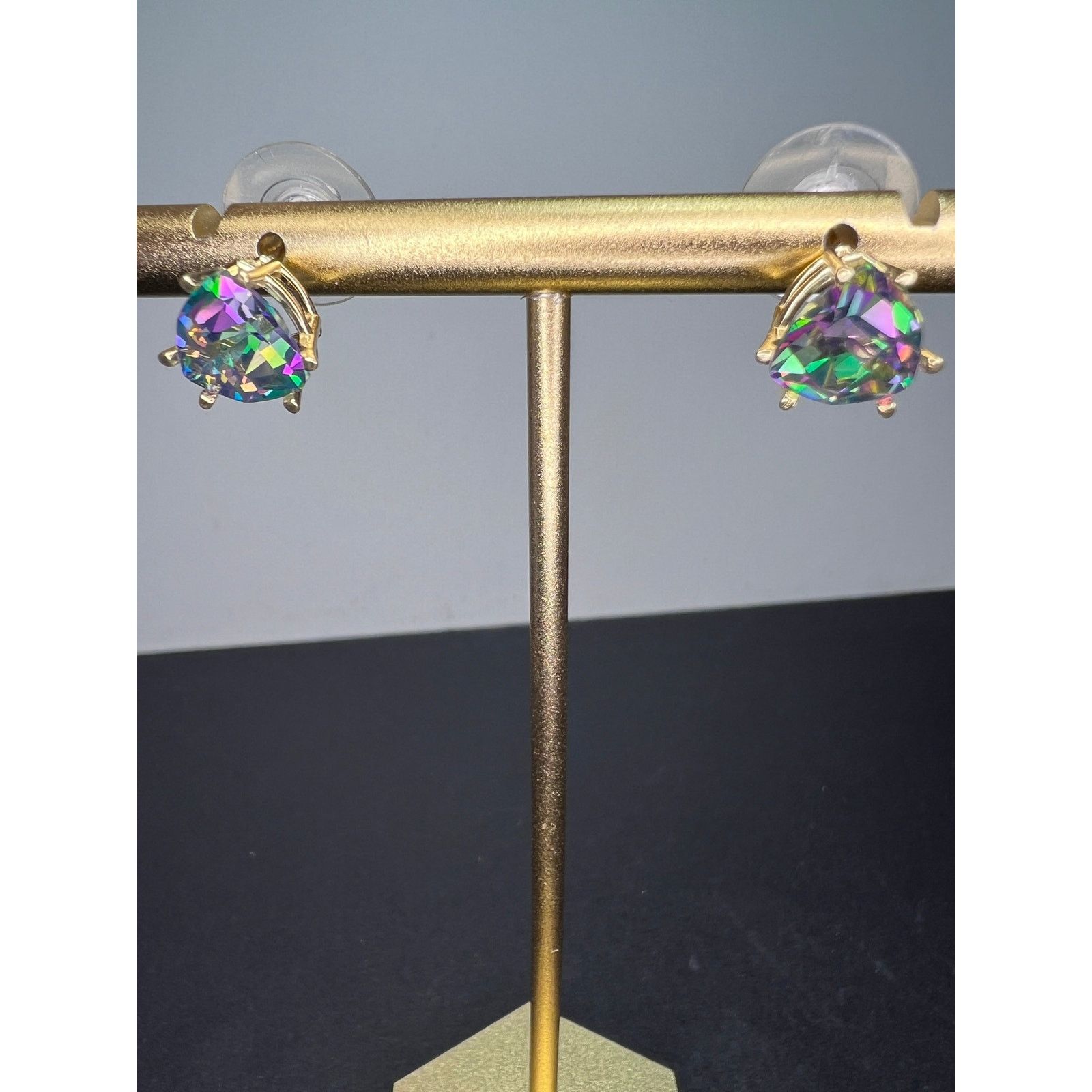 Other 14k gold trilliant mystic fire topaz stud earrings Size ONE SIZE - 4 Thumbnail