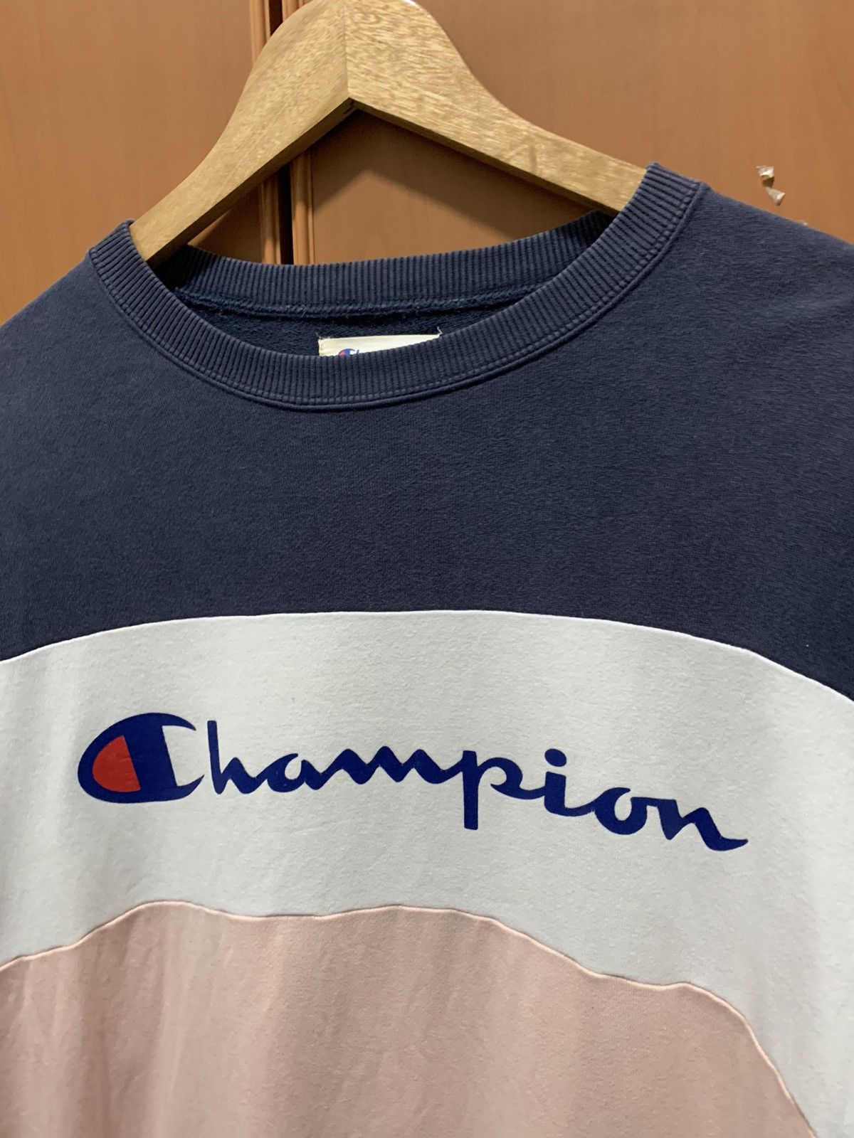 Champion Y2K Champion Sweatshirt Medium Size Size US M / EU 48-50 / 2 - 8 Thumbnail