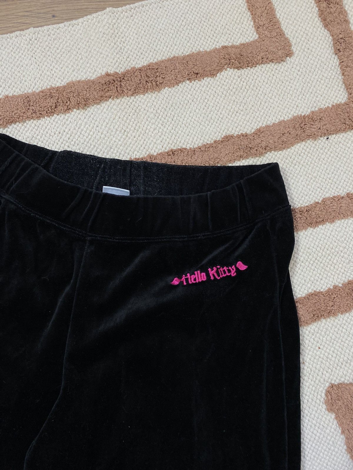 Cartoon Network VINTAGE HELLO KITTY VELOUR TRACKSUIT SET HOODIE/PANTS Size M / US 6-8 / IT 42-44 - 10 Thumbnail