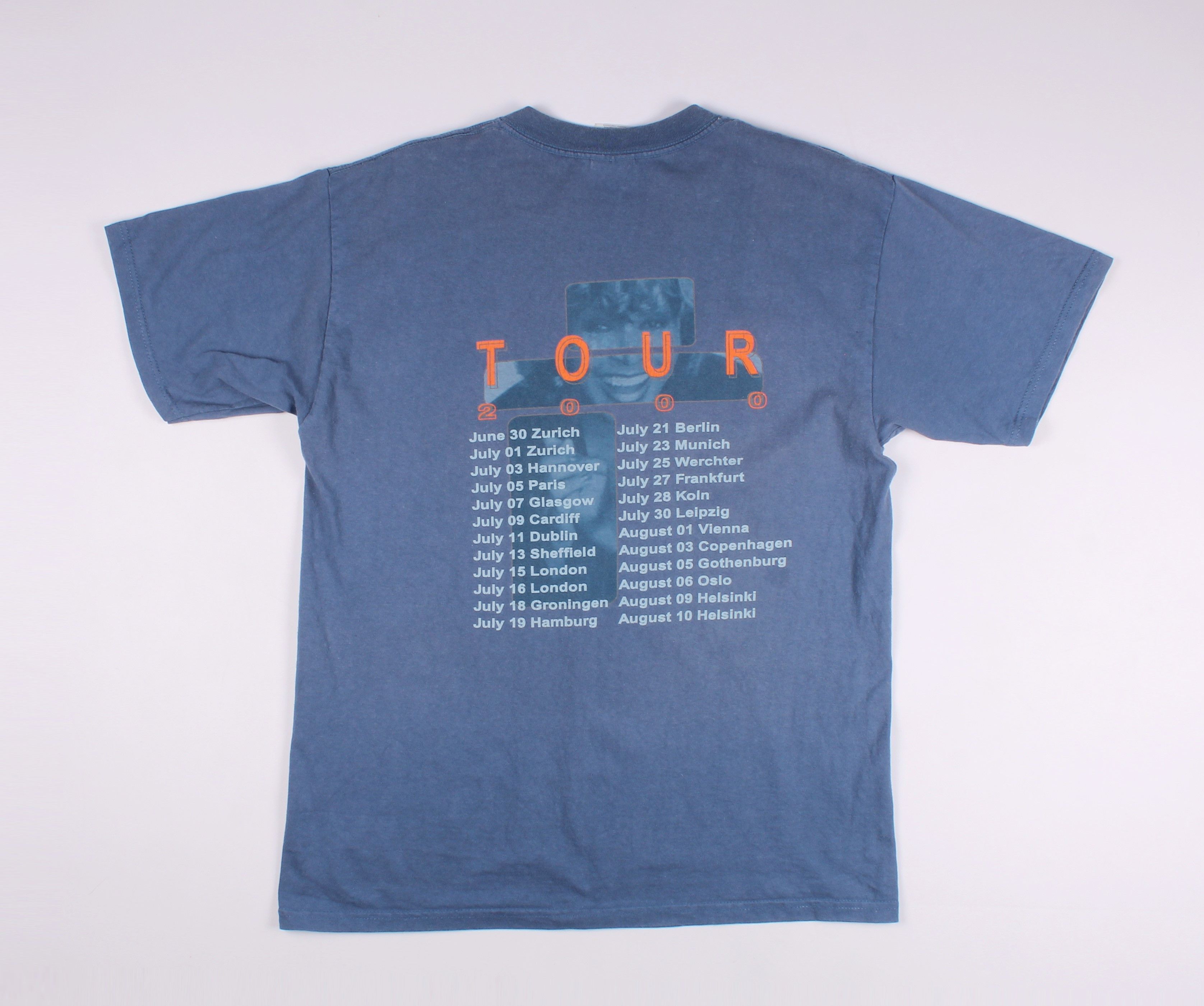 Band Tees × Vintage Vintage 2000 Tina Turner Tour T-shirt Size US L / EU 52-54 / 3 - 7 Thumbnail