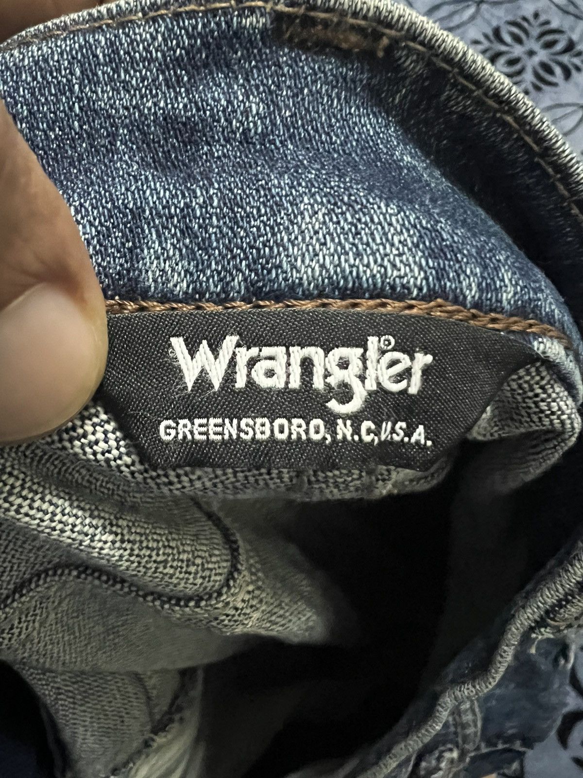 Vintage × Wrangler Wrangler USA - vintage 90’s distressed Size US 29 - 17 Thumbnail