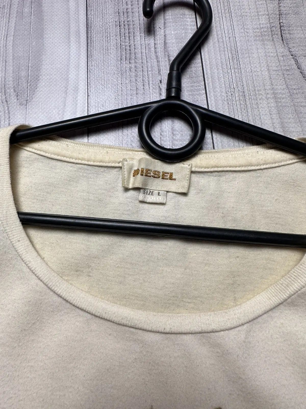 Diesel Vintage Diesel tee big logo rare white/yellow size M/L Size US L / EU 52-54 / 3 - 5 Thumbnail
