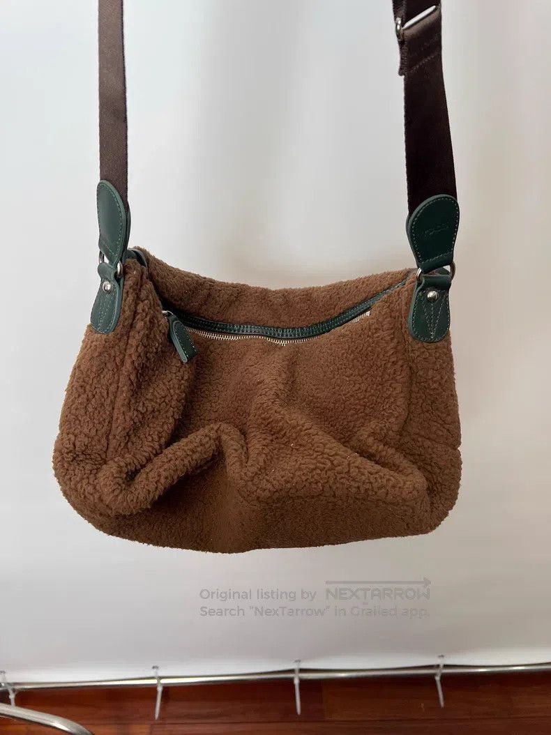 Yohji Yamamoto Yohji Yamamoto Meillard Lamb Fur Zipper Crossbody Bag Size ONE SIZE - 9 Thumbnail