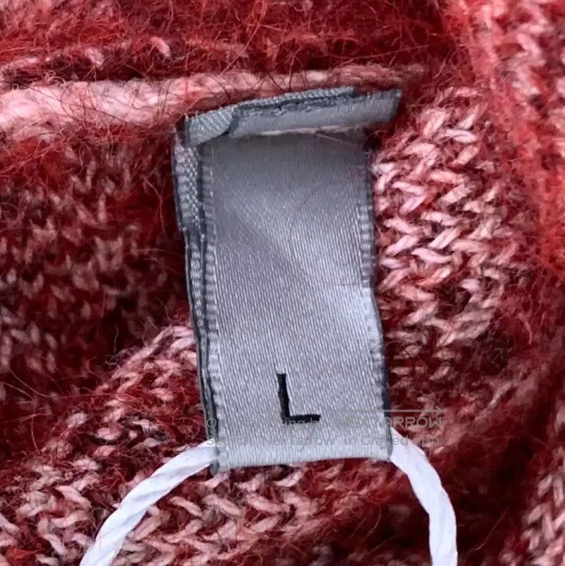 Dior Dior Red Long Sleeve Pullover Sweater for Men . Size US L / EU 52-54 / 3 - 7 Thumbnail