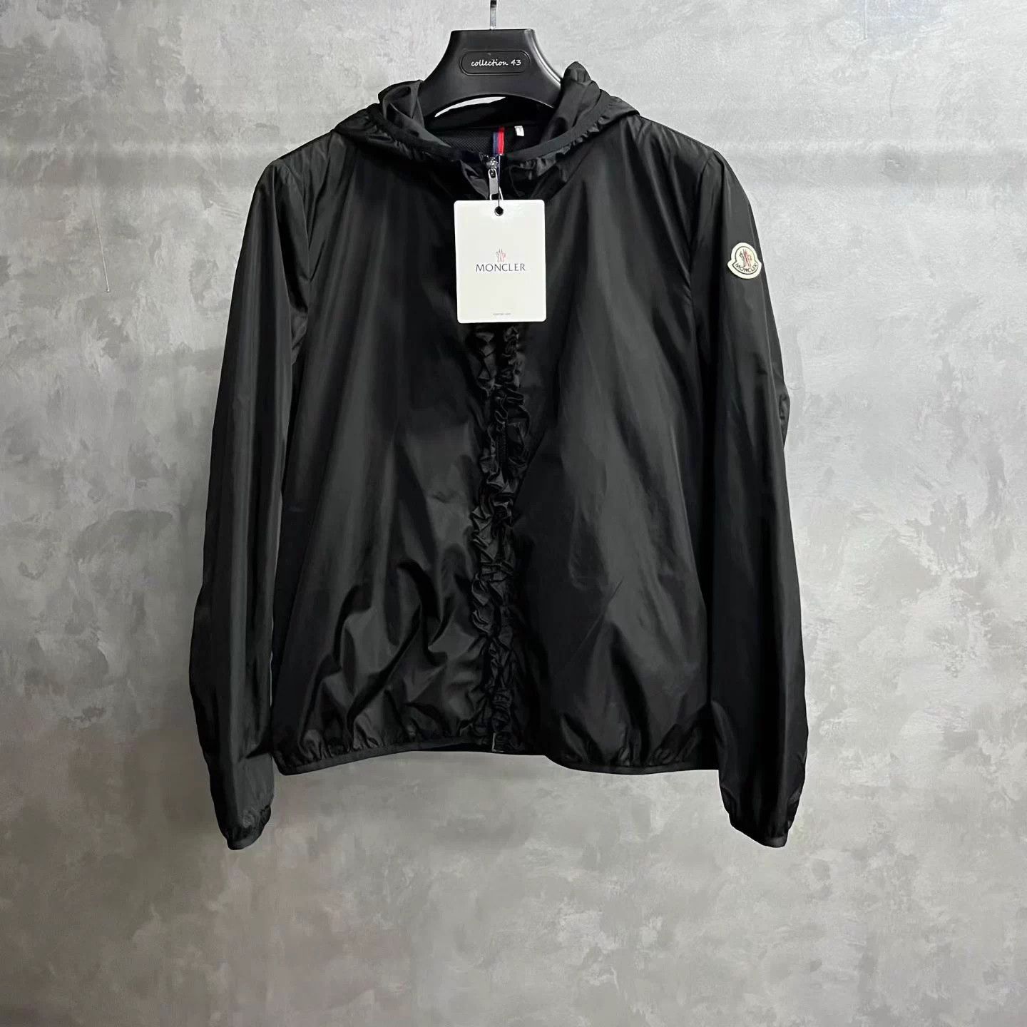 Moncler Moncler Black Zip Hooded Jacket Women's Size 4 Size US XL / EU 56 / 4 - 1 Thumbnail