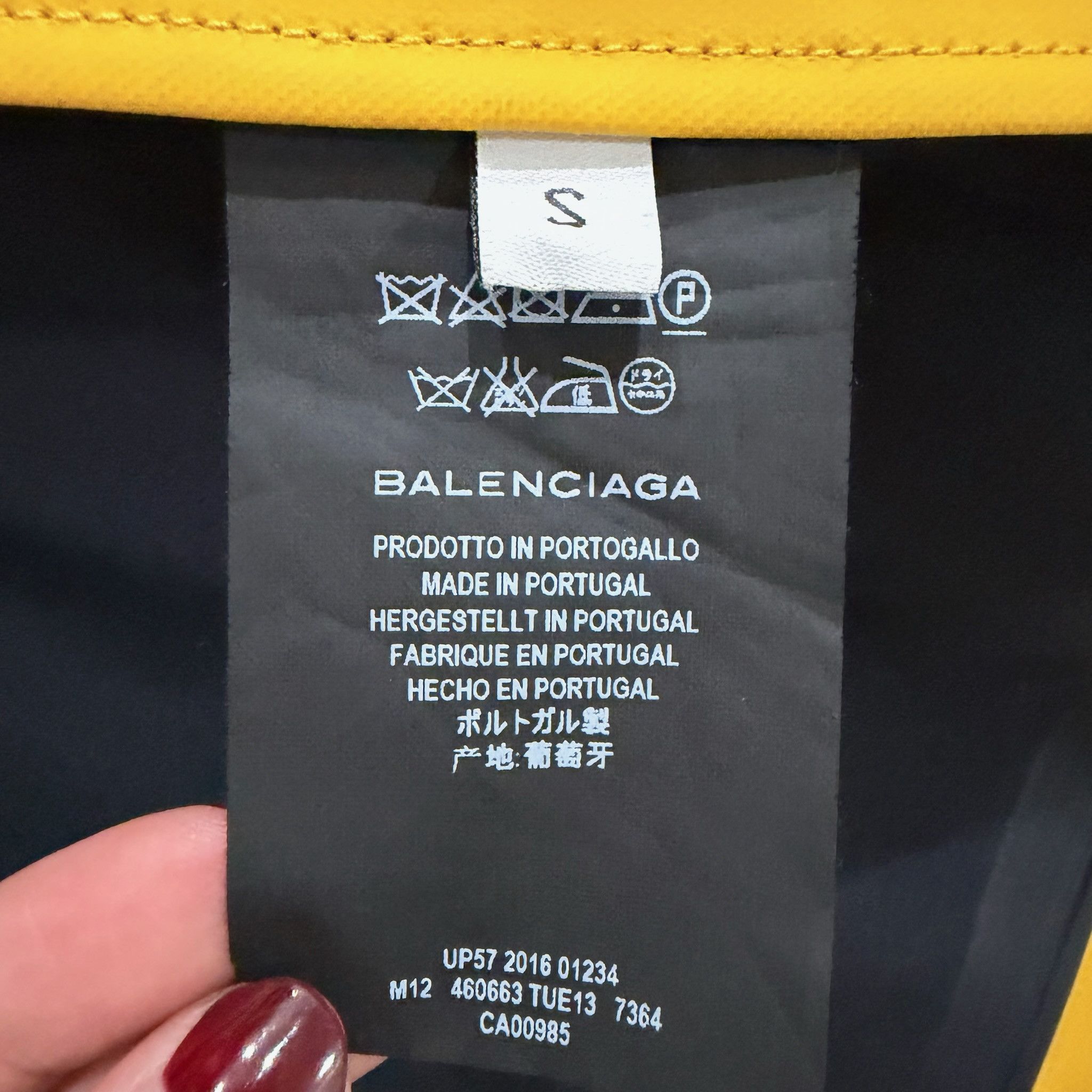 Balenciaga Runway Balenciaga Demna Gsavalia Hooded Rain Jacket Size US S / EU 44-46 / 1 - 6 Thumbnail