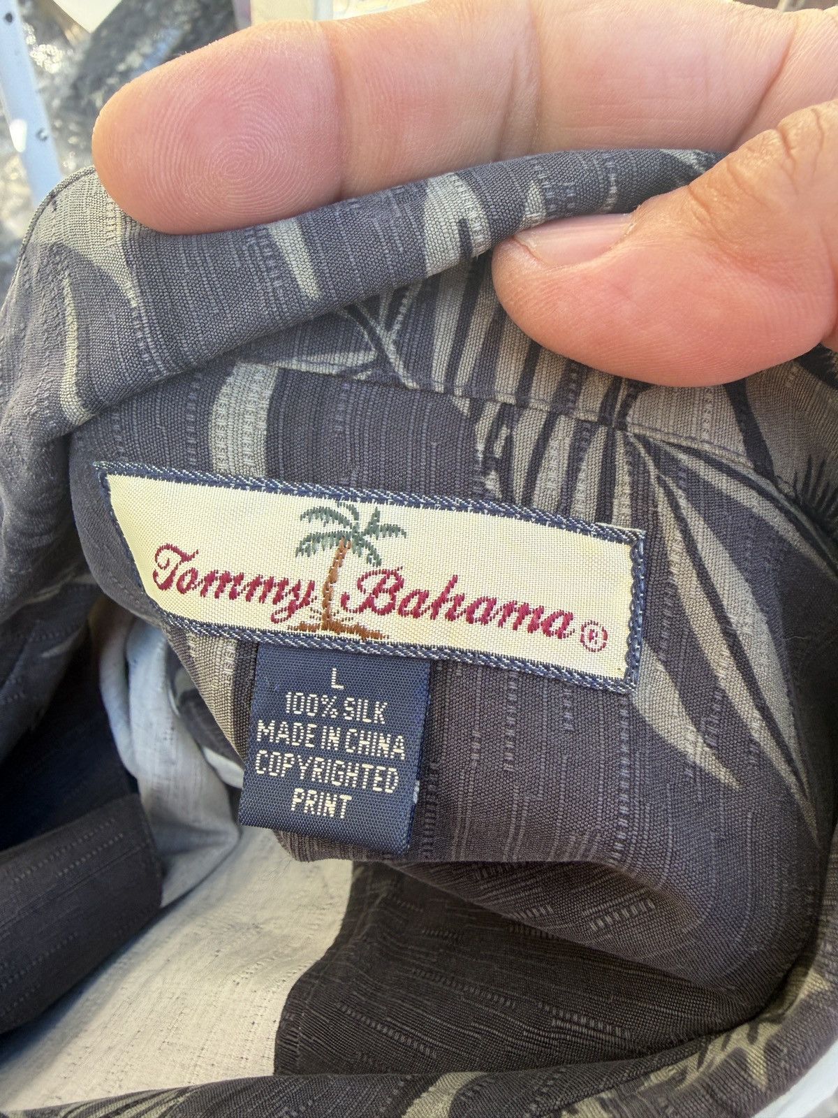 Tommy Bahama PreOwned Tommy Bahama Hawaiian Print Men's L 100% Silk Size US L / EU 52-54 / 3 - 4 Thumbnail
