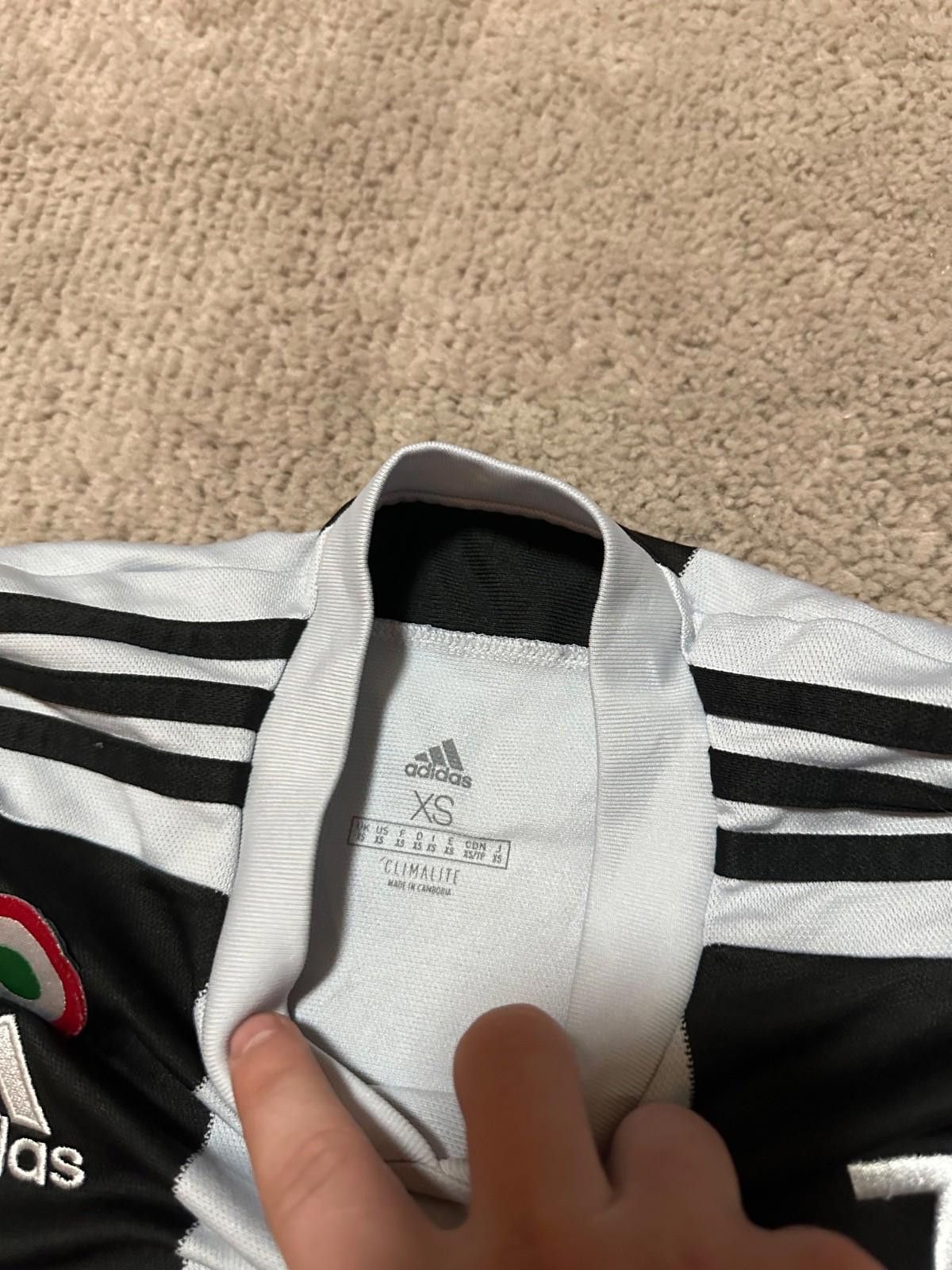 Adidas JUVENTUS 2018 2019 HOME FOOTBALL SOCCER JERSEY ADIDAS MEN XS Size US XS / EU 42 / 0 - 4 Thumbnail